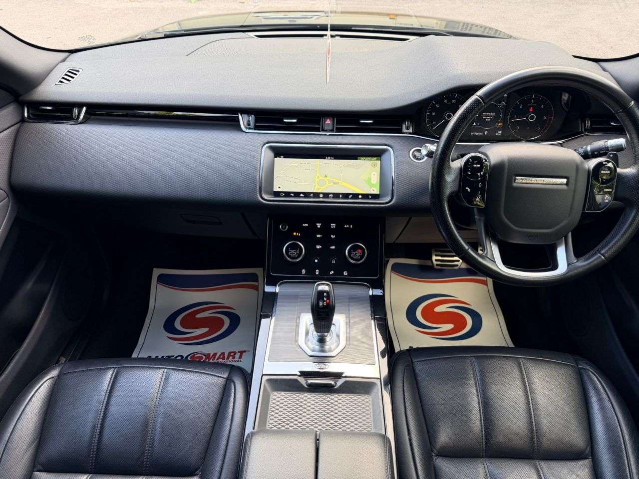 2019 LAND ROVER RANGE ROVER EVOQUE 2019 LAND ROVER RANGE ROVER EVOQUE