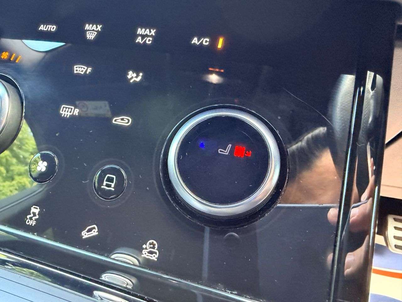 2019 LAND ROVER RANGE ROVER EVOQUE 2019 LAND ROVER RANGE ROVER EVOQUE