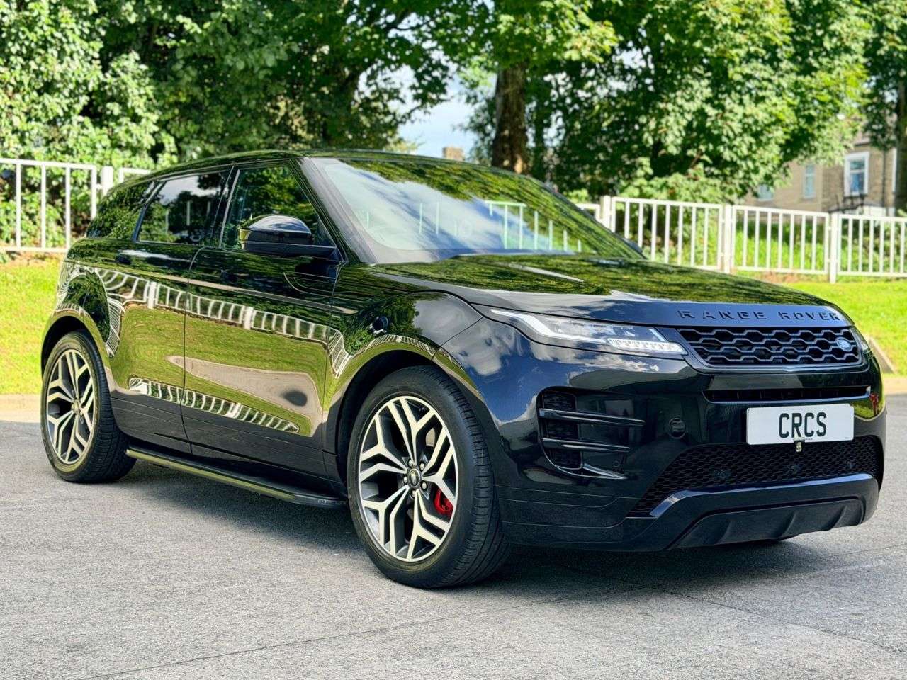 A 2019 LAND ROVER RANGE ROVER EVOQUE 2.0 D180 R-Dynamic S SUV 5dr Diesel Auto 4WD Euro 6 (s/s) (180 ps) SIDE STE A 2019 LAND ROVER RANGE ROVER EVOQUE 2.0 D180 R-Dynamic S SUV 5dr Diesel Auto 4WD Euro 6 (s/s) (180 ps) SIDE STE