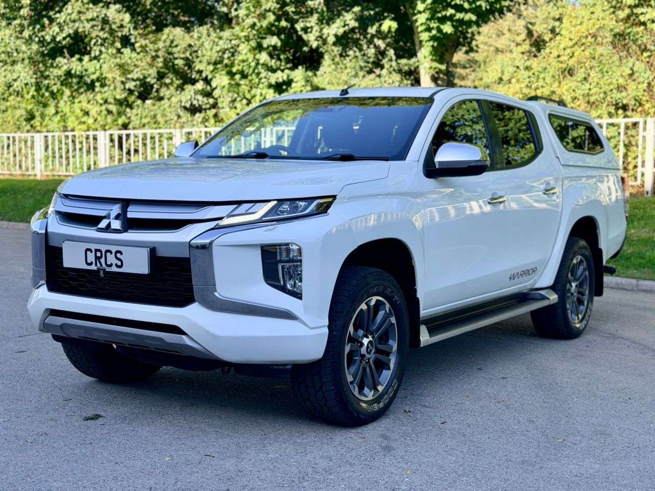 A 2019 MITSUBISHI L200 2.2 DI-D DC Warrior Pickup Double Cab 4dr Diesel Auto 4WD Euro 6 (s/s) (150 A 2019 MITSUBISHI L200 2.2 DI-D DC Warrior Pickup Double Cab 4dr Diesel Auto 4WD Euro 6 (s/s) (150