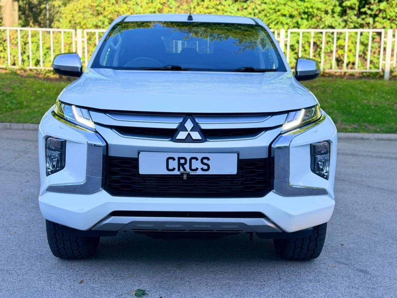 A 2019 MITSUBISHI L200 2.2 DI-D DC Warrior Pickup Double Cab 4dr Diesel Auto 4WD Euro 6 (s/s) (150 A 2019 MITSUBISHI L200 2.2 DI-D DC Warrior Pickup Double Cab 4dr Diesel Auto 4WD Euro 6 (s/s) (150