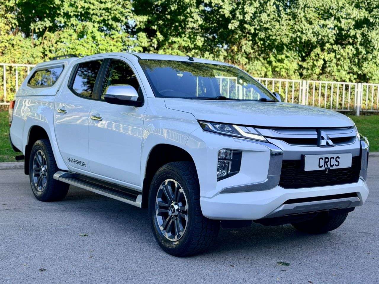 A 2019 MITSUBISHI L200 2.2 DI-D DC Warrior Pickup Double Cab 4dr Diesel Auto 4WD Euro 6 (s/s) (150 A 2019 MITSUBISHI L200 2.2 DI-D DC Warrior Pickup Double Cab 4dr Diesel Auto 4WD Euro 6 (s/s) (150