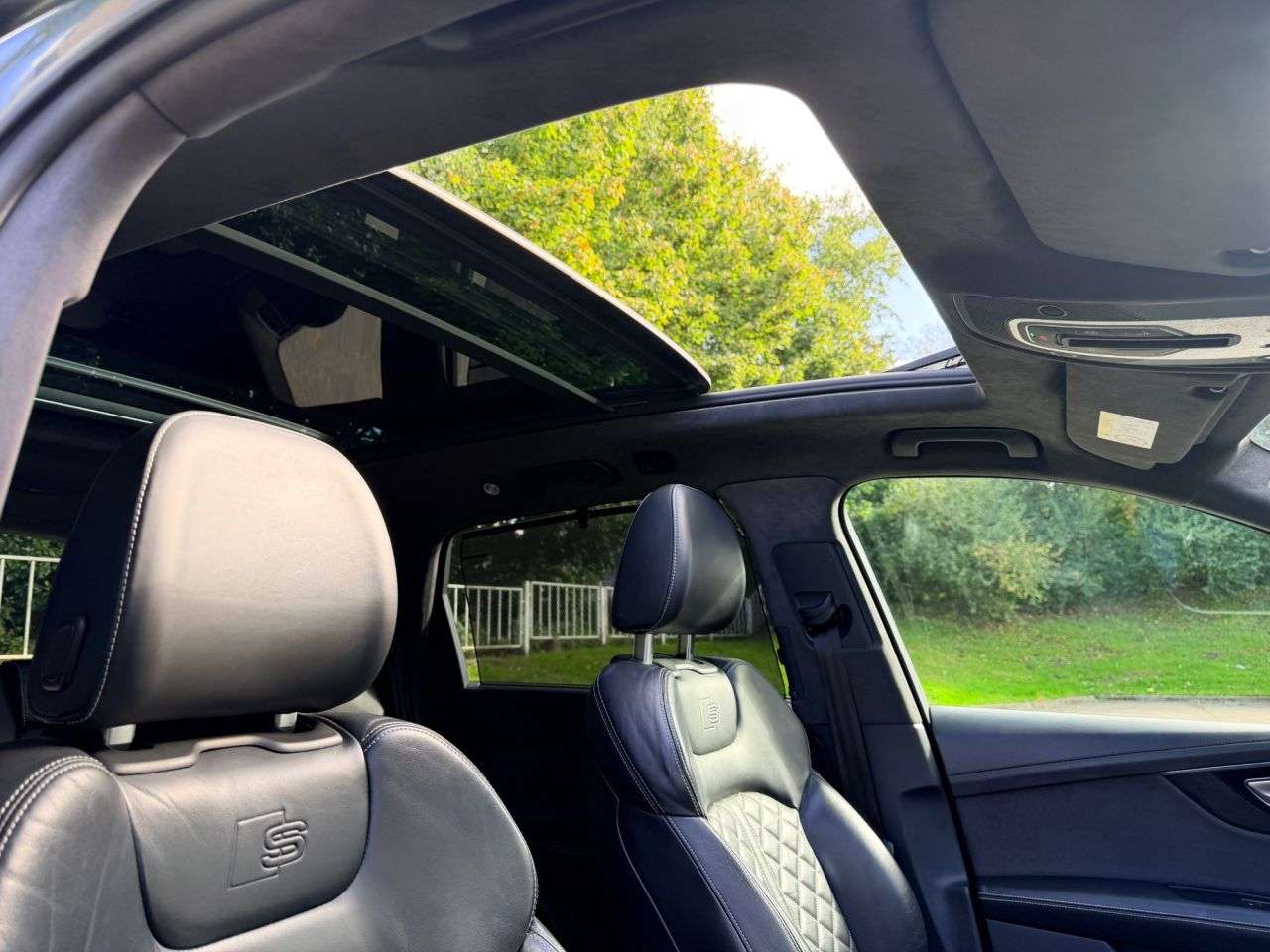 2019 AUDI Q7 2019 AUDI Q7