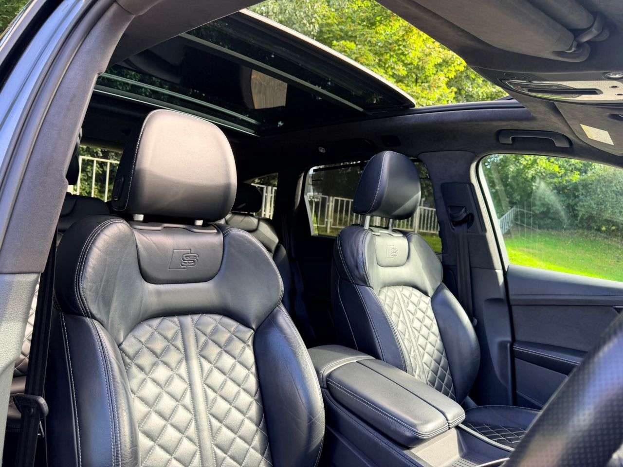 2019 AUDI Q7 2019 AUDI Q7