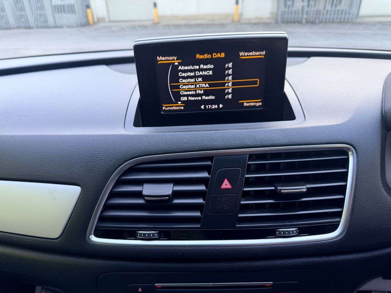 2016 AUDI Q3 2016 AUDI Q3