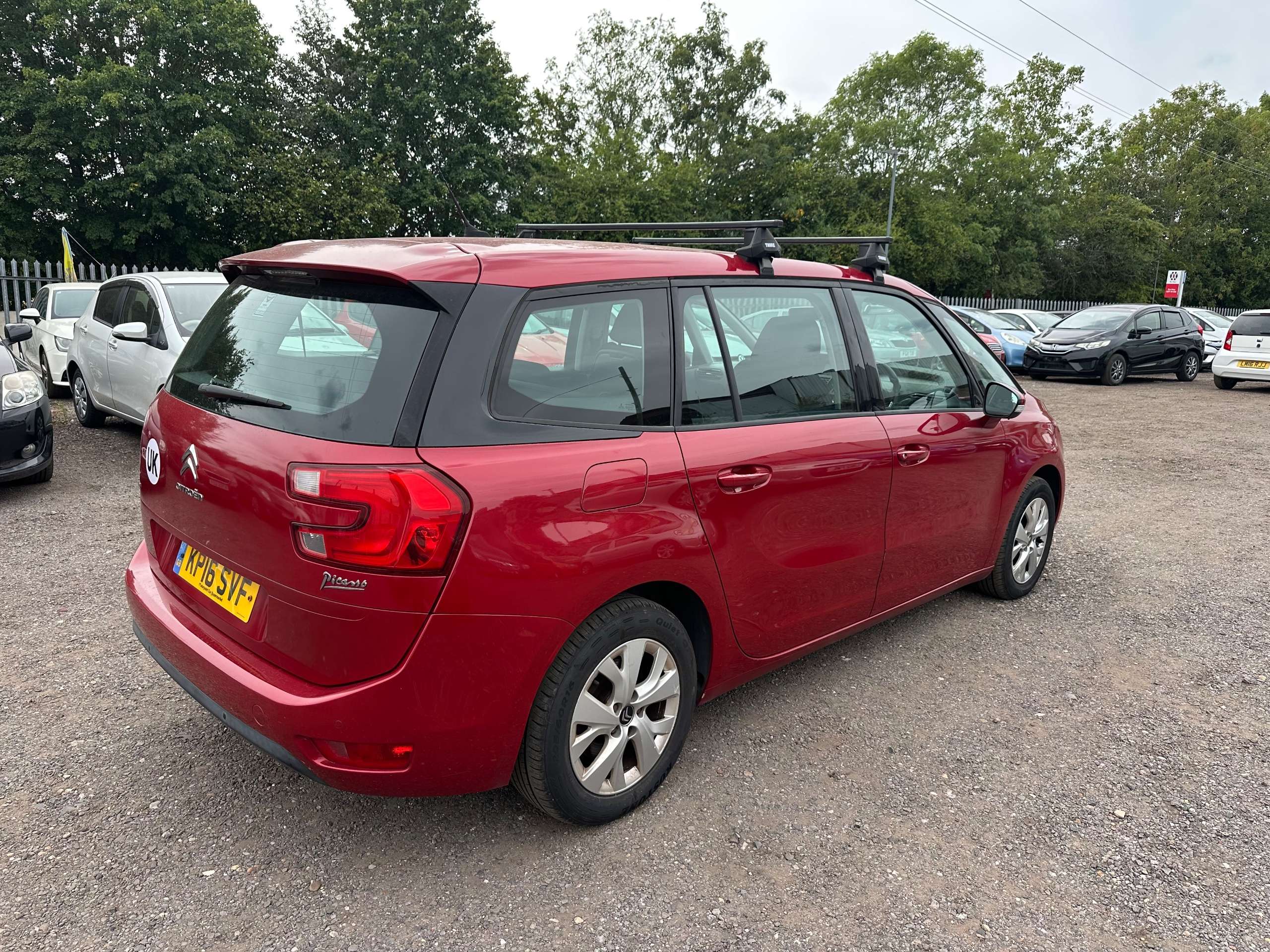 A 2016 CITROEN GRAND C4 PICASSO 1.6 BlueHDi VTR+ MPV 5dr Diesel Manual Euro 6 (s/s) (120 ps) A 2016 CITROEN GRAND C4 PICASSO 1.6 BlueHDi VTR+ MPV 5dr Diesel Manual Euro 6 (s/s) (120 ps)