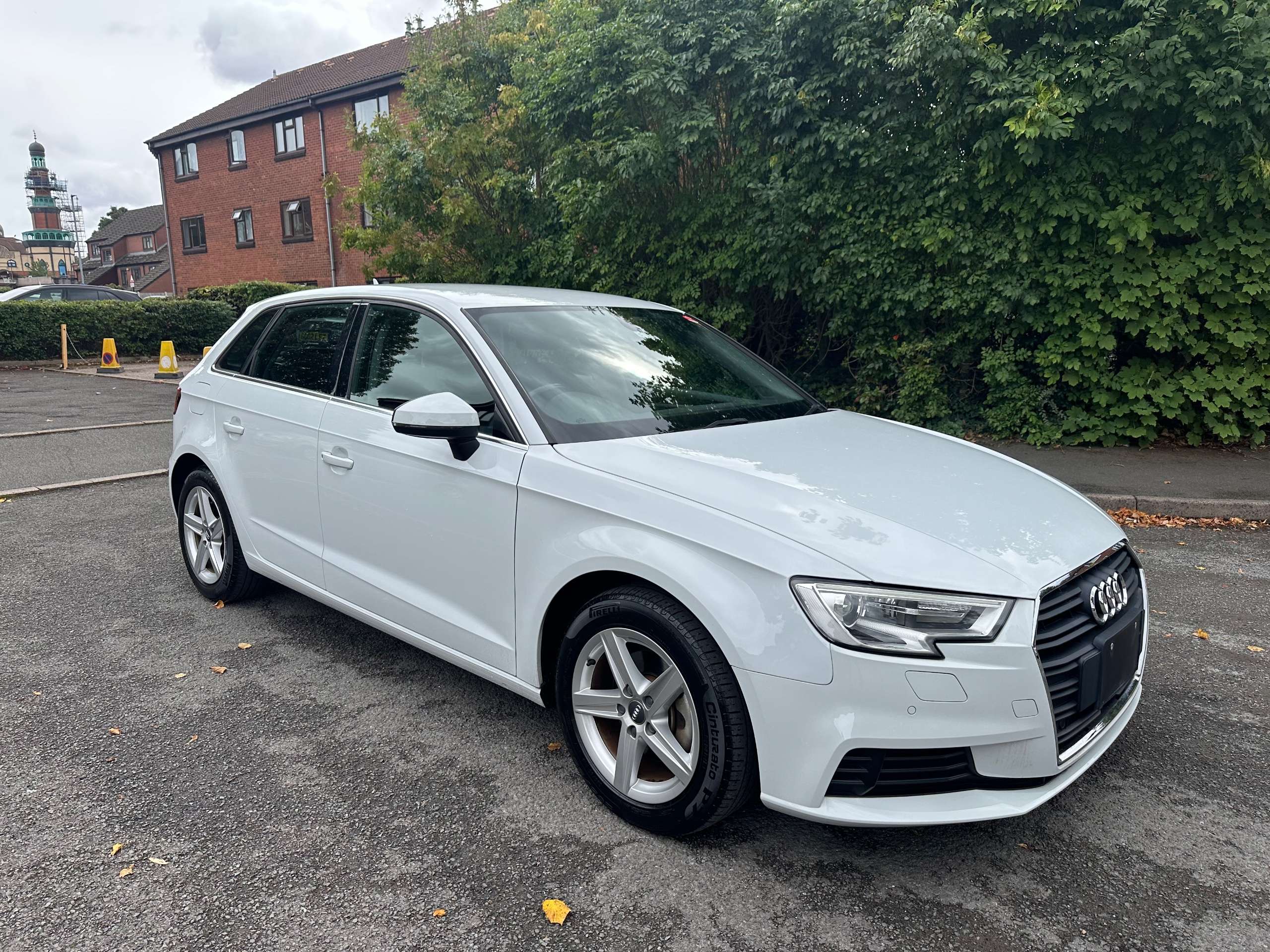 A 2017 AUDI A3 1.4 TFSI SE A 2017 AUDI A3 1.4 TFSI SE