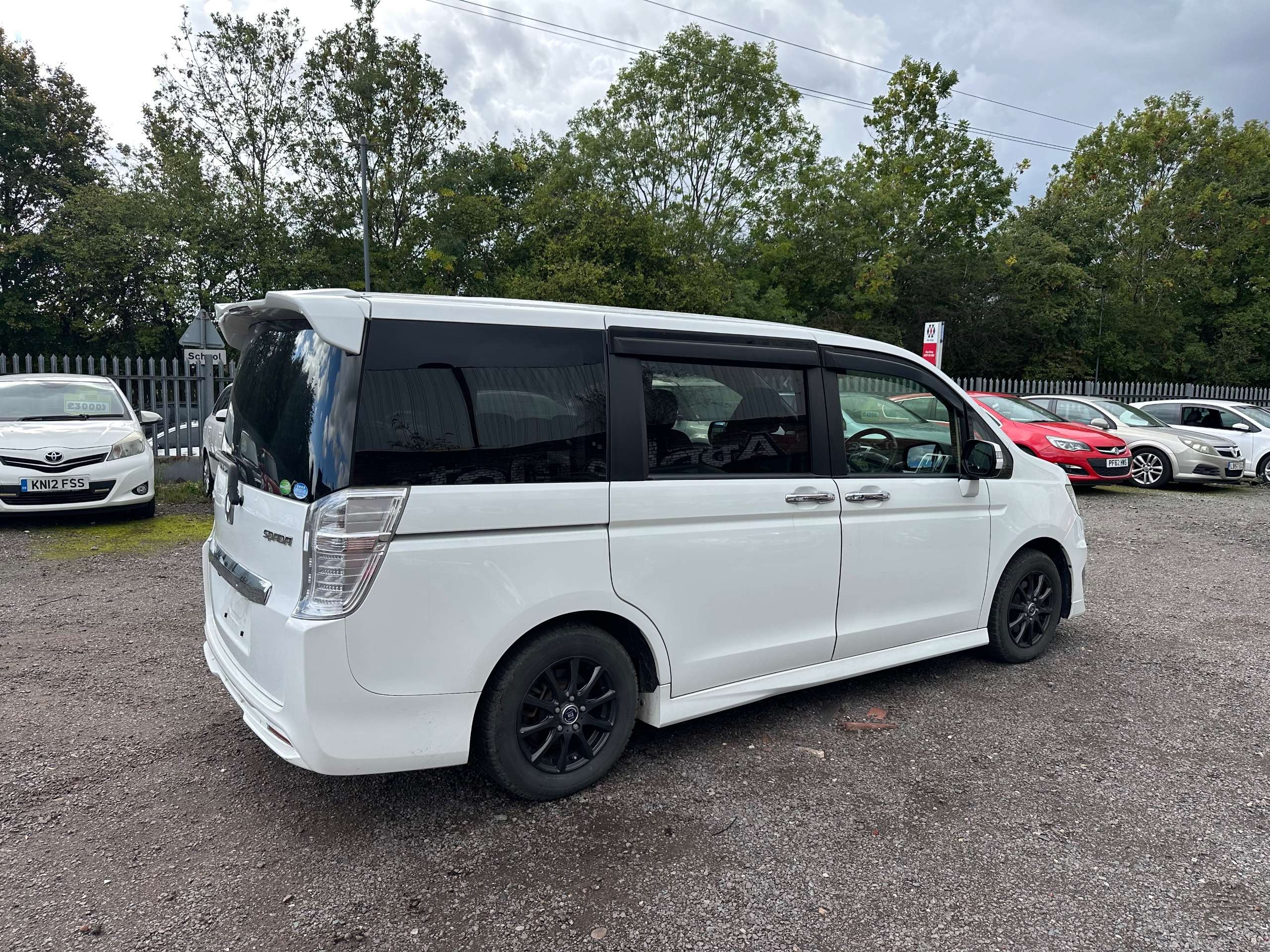 2014 HONDA STEPWAGON 2014 HONDA STEPWAGON