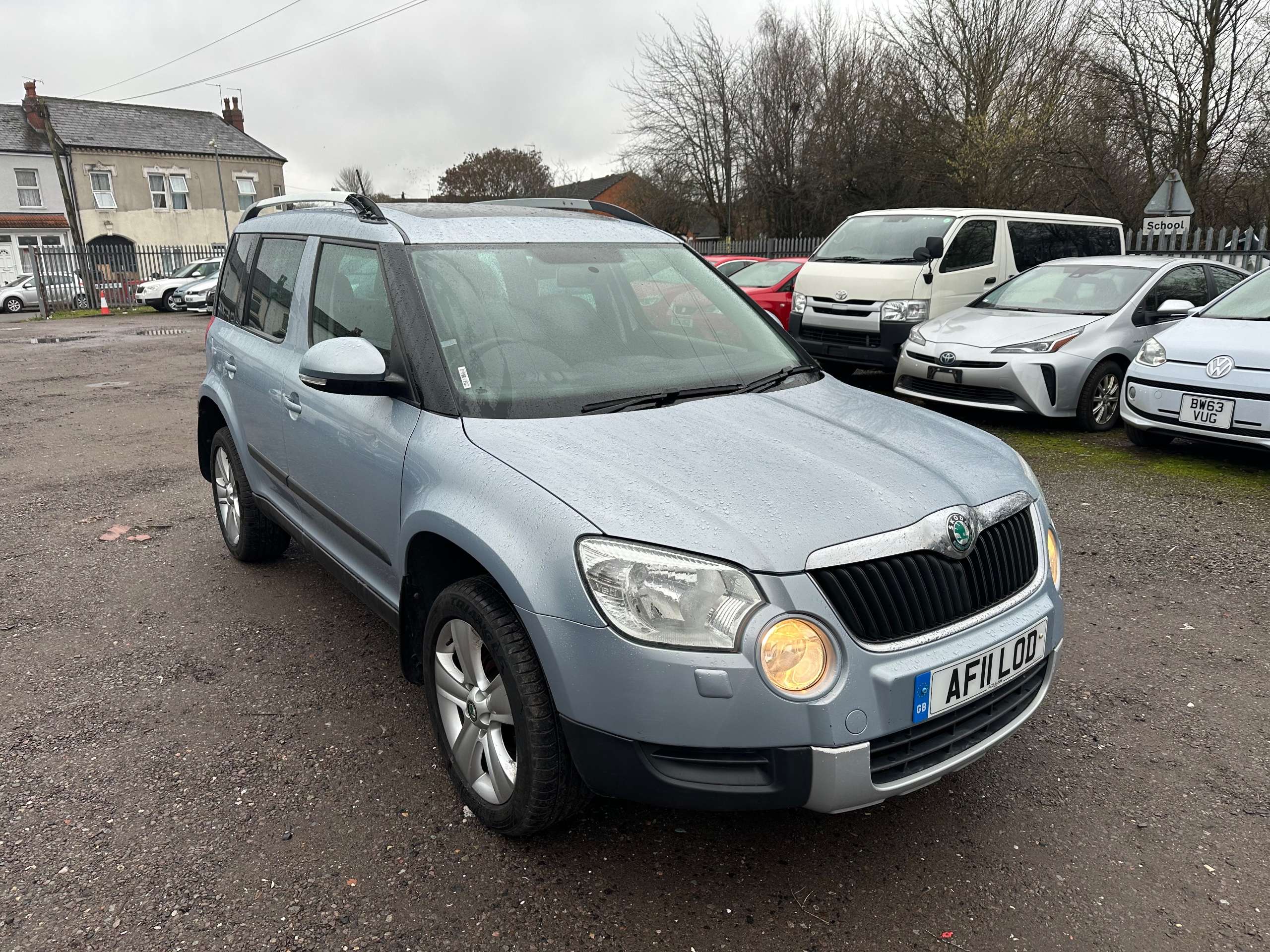 A 2011 SKODA YETI 1.2 TSI SE SUV 5dr Petrol Manual Euro 5 (105 ps) A 2011 SKODA YETI 1.2 TSI SE SUV 5dr Petrol Manual Euro 5 (105 ps)