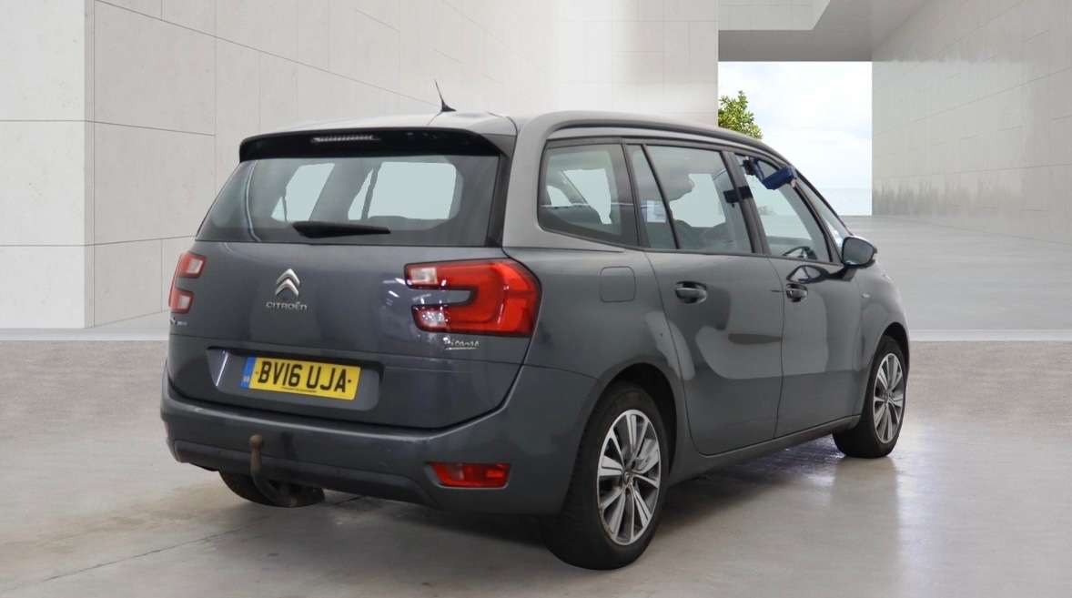 A 2016 CITROEN GRAND C4 PICASSO 1.6 BlueHDi Exclusive MPV 5dr Diesel Manual Euro 6 (s/s) (120 ps) A 2016 CITROEN GRAND C4 PICASSO 1.6 BlueHDi Exclusive MPV 5dr Diesel Manual Euro 6 (s/s) (120 ps)
