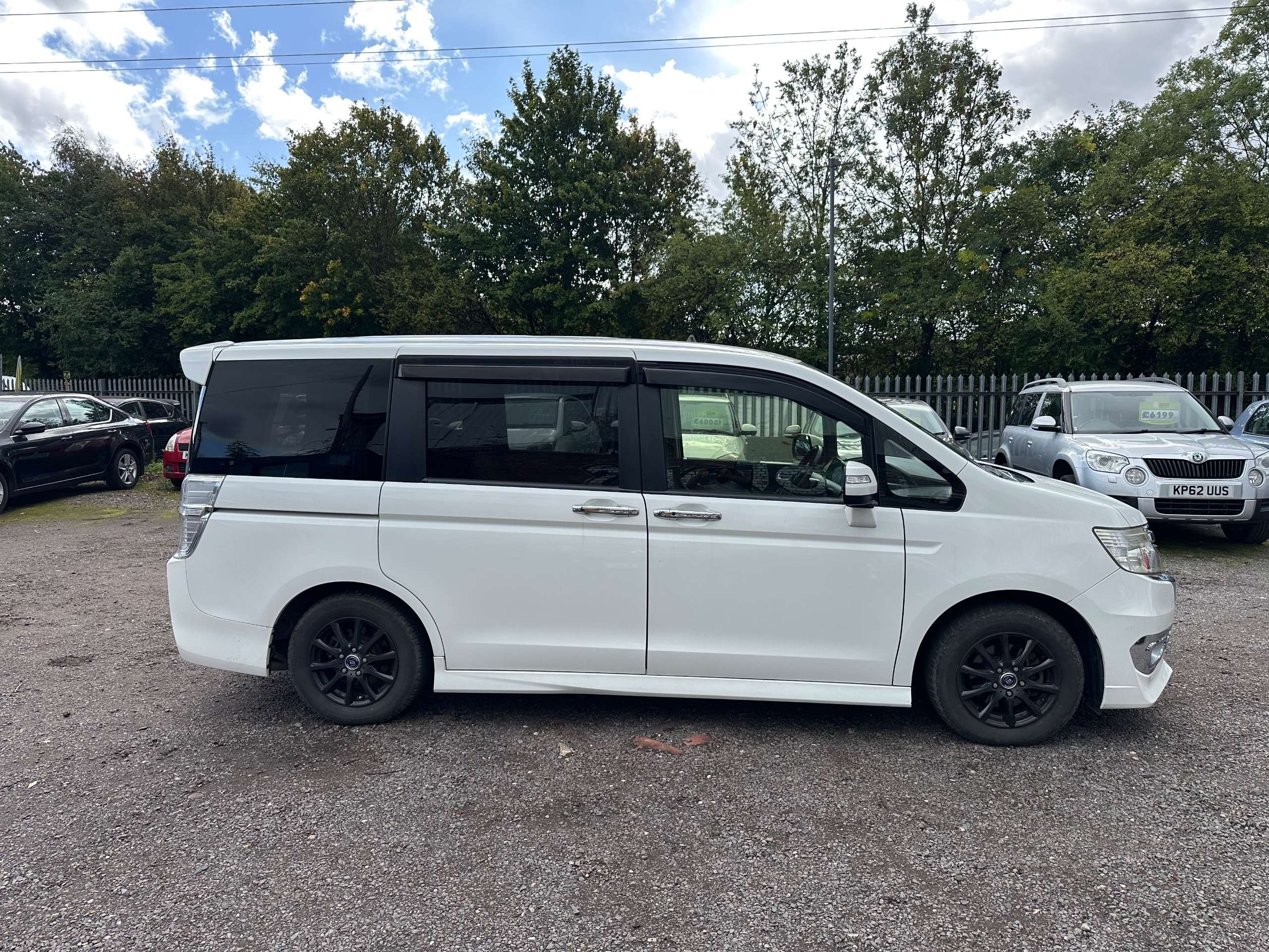 2014 HONDA STEPWAGON 2014 HONDA STEPWAGON