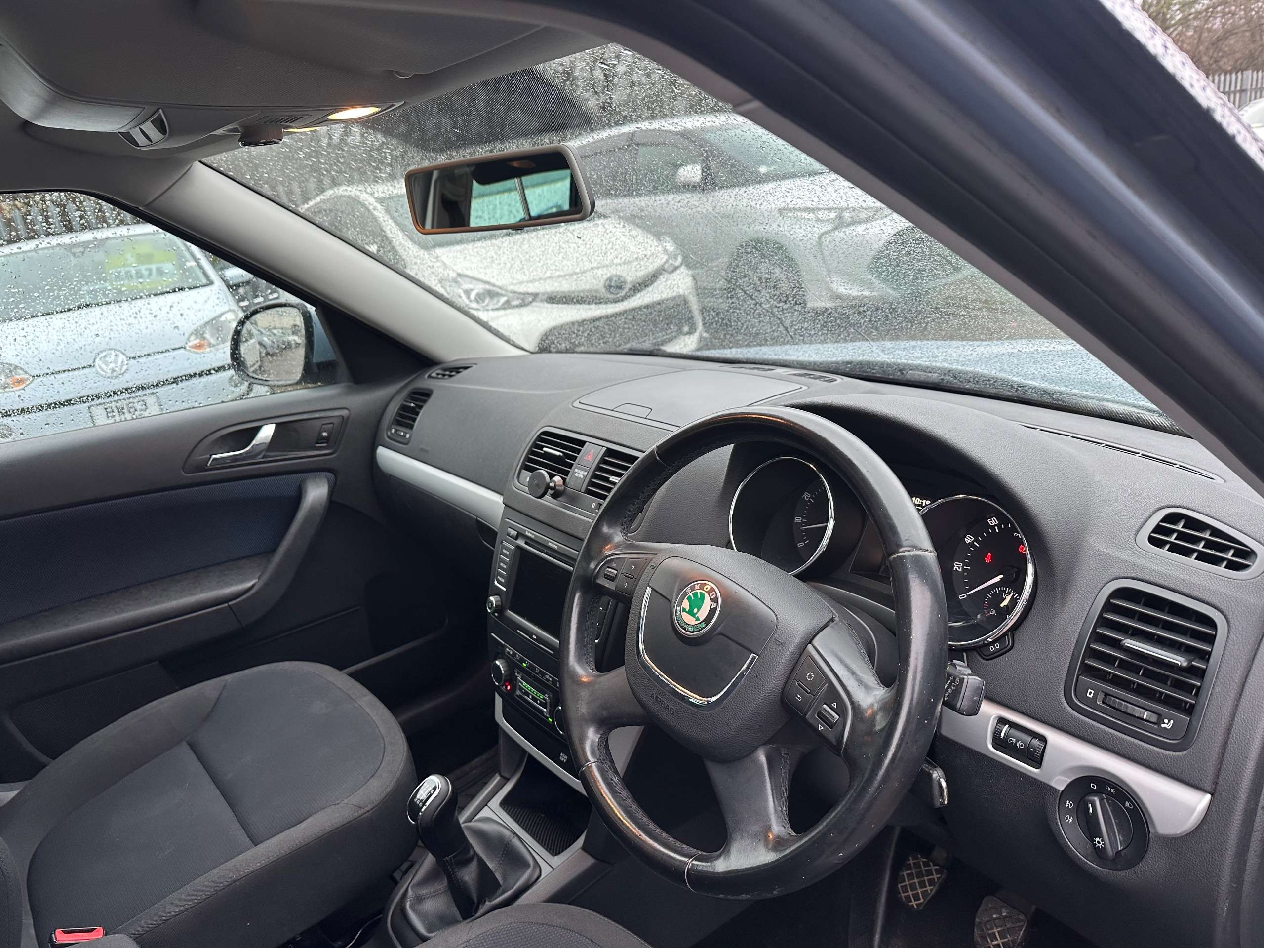 2011 SKODA YETI 2011 SKODA YETI