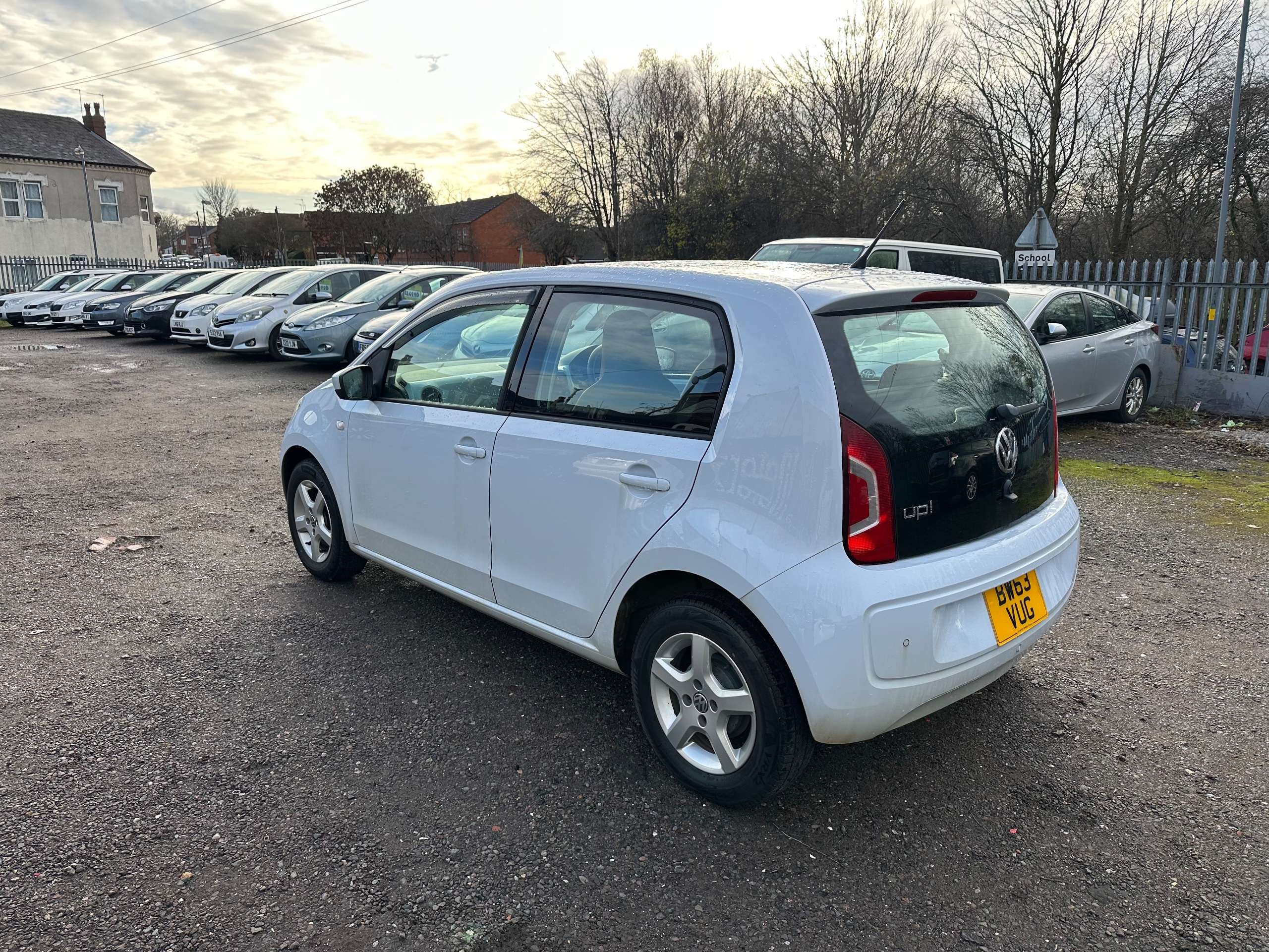 2013 VOLKSWAGEN UP! 2013 VOLKSWAGEN UP!