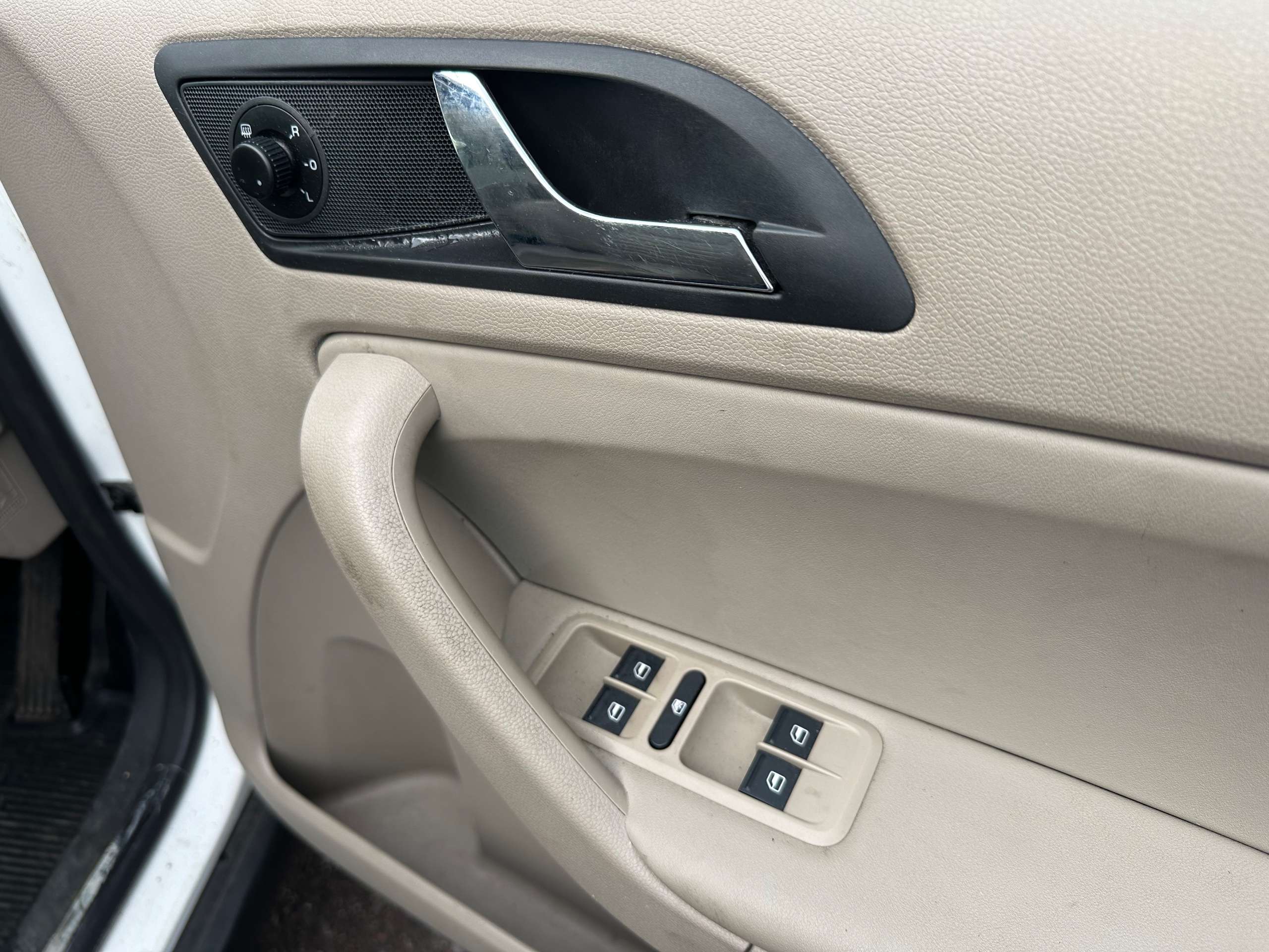 2011 SKODA YETI 2011 SKODA YETI