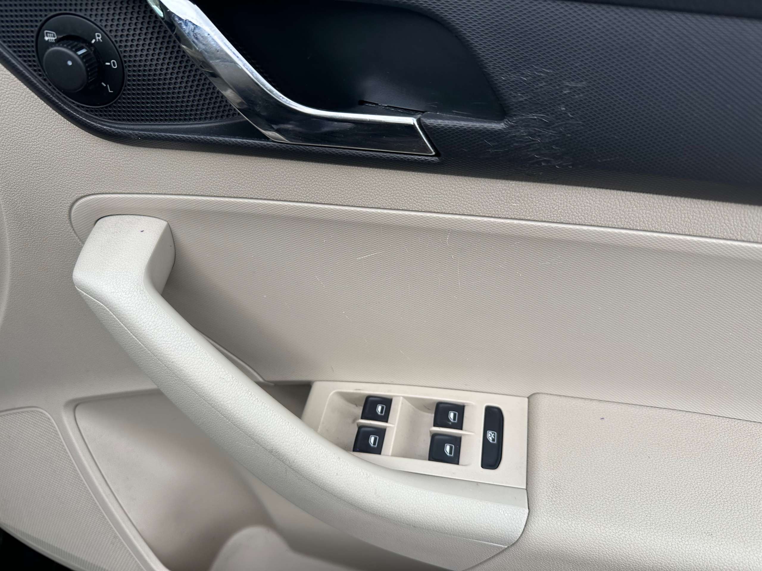 2014 SKODA RAPID SPACEBACK 2014 SKODA RAPID SPACEBACK