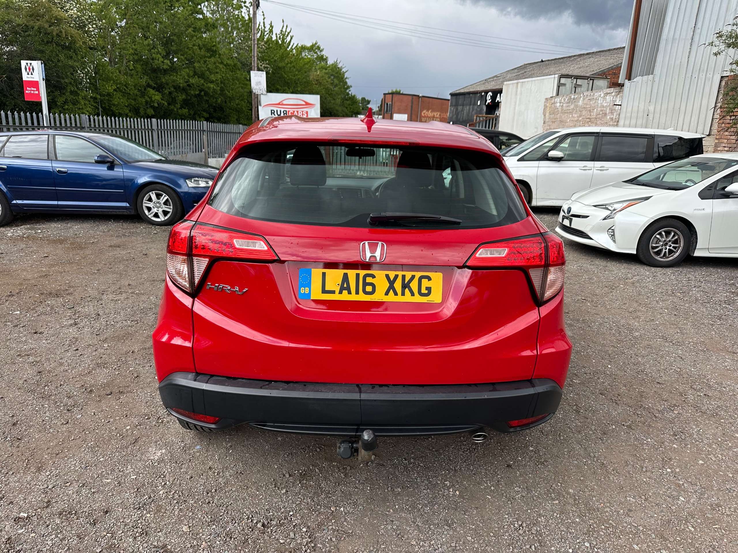 A 2016 HONDA HR-V 1.6 i-DTEC S SUV 5dr Diesel Manual Euro 6 (s/s) (120 ps) A 2016 HONDA HR-V 1.6 i-DTEC S SUV 5dr Diesel Manual Euro 6 (s/s) (120 ps)