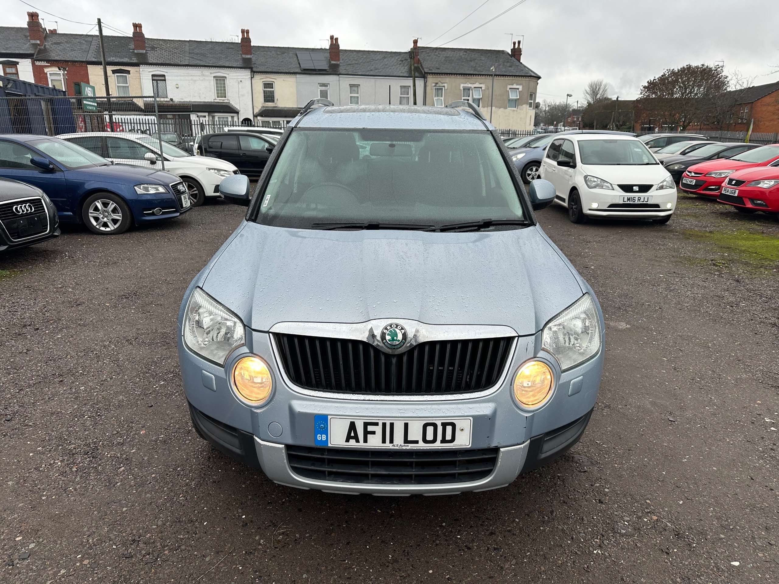 2011 SKODA YETI 2011 SKODA YETI