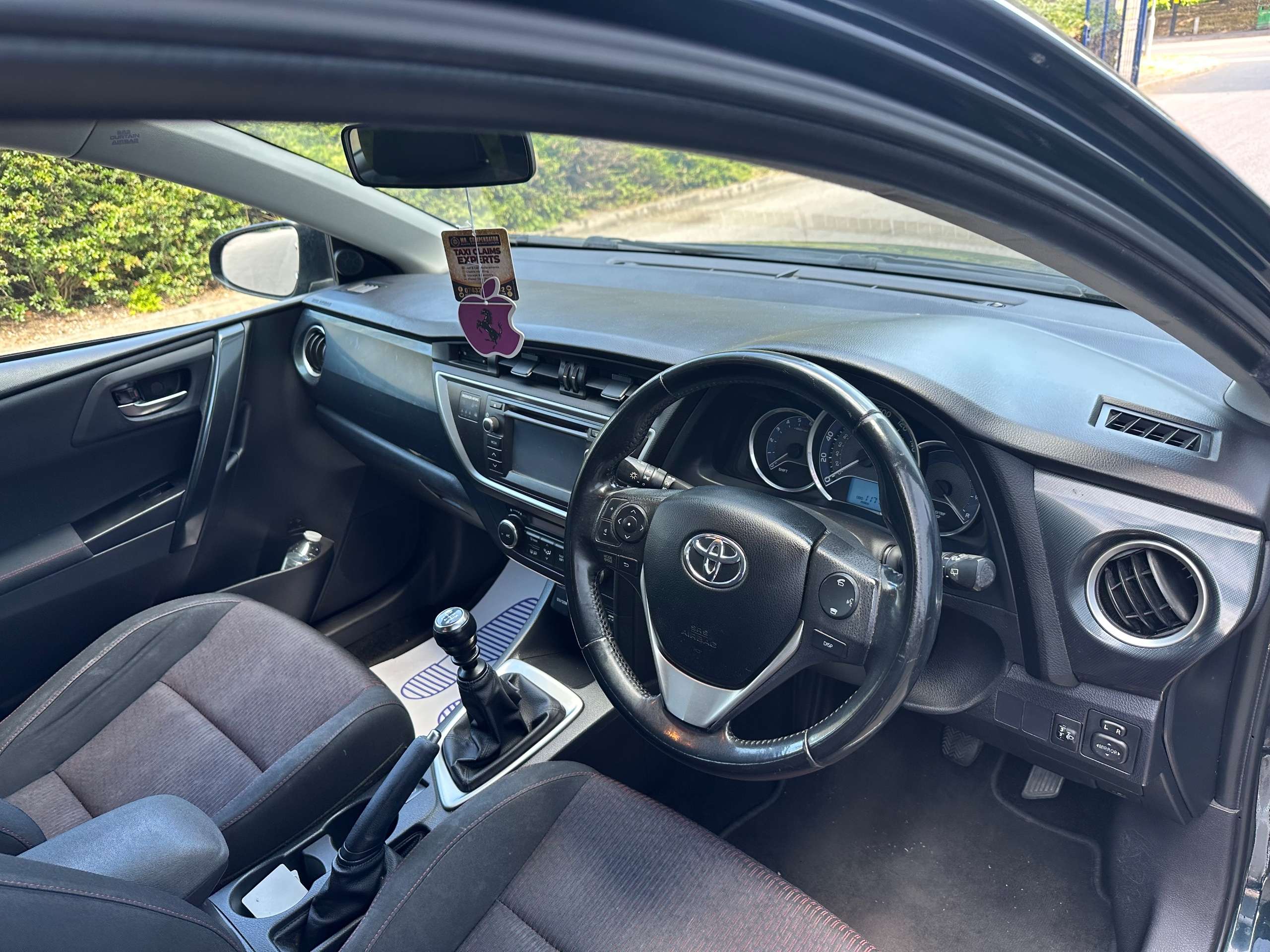 2014 TOYOTA AURIS 2014 TOYOTA AURIS