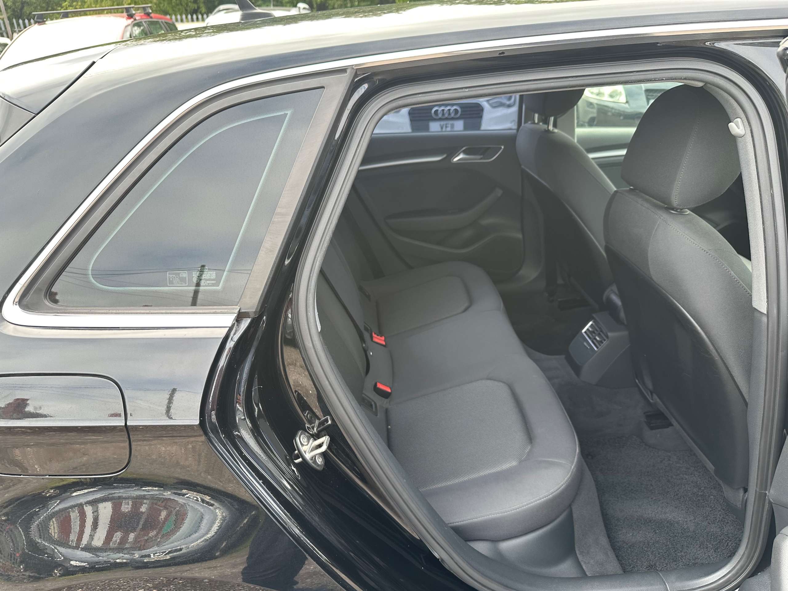 2018 AUDI A3 2018 AUDI A3
