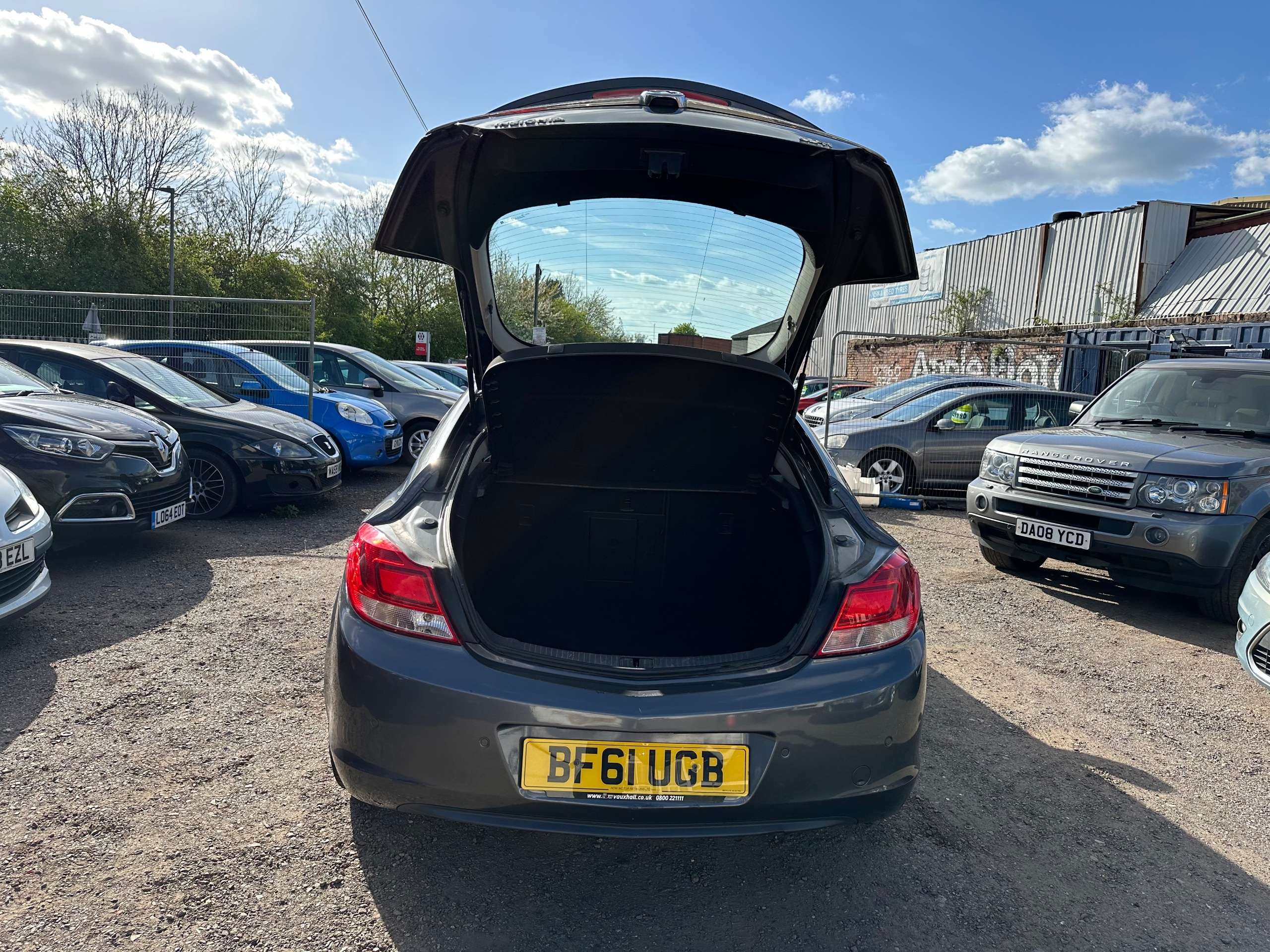 2011 VAUXHALL INSIGNIA 2011 VAUXHALL INSIGNIA