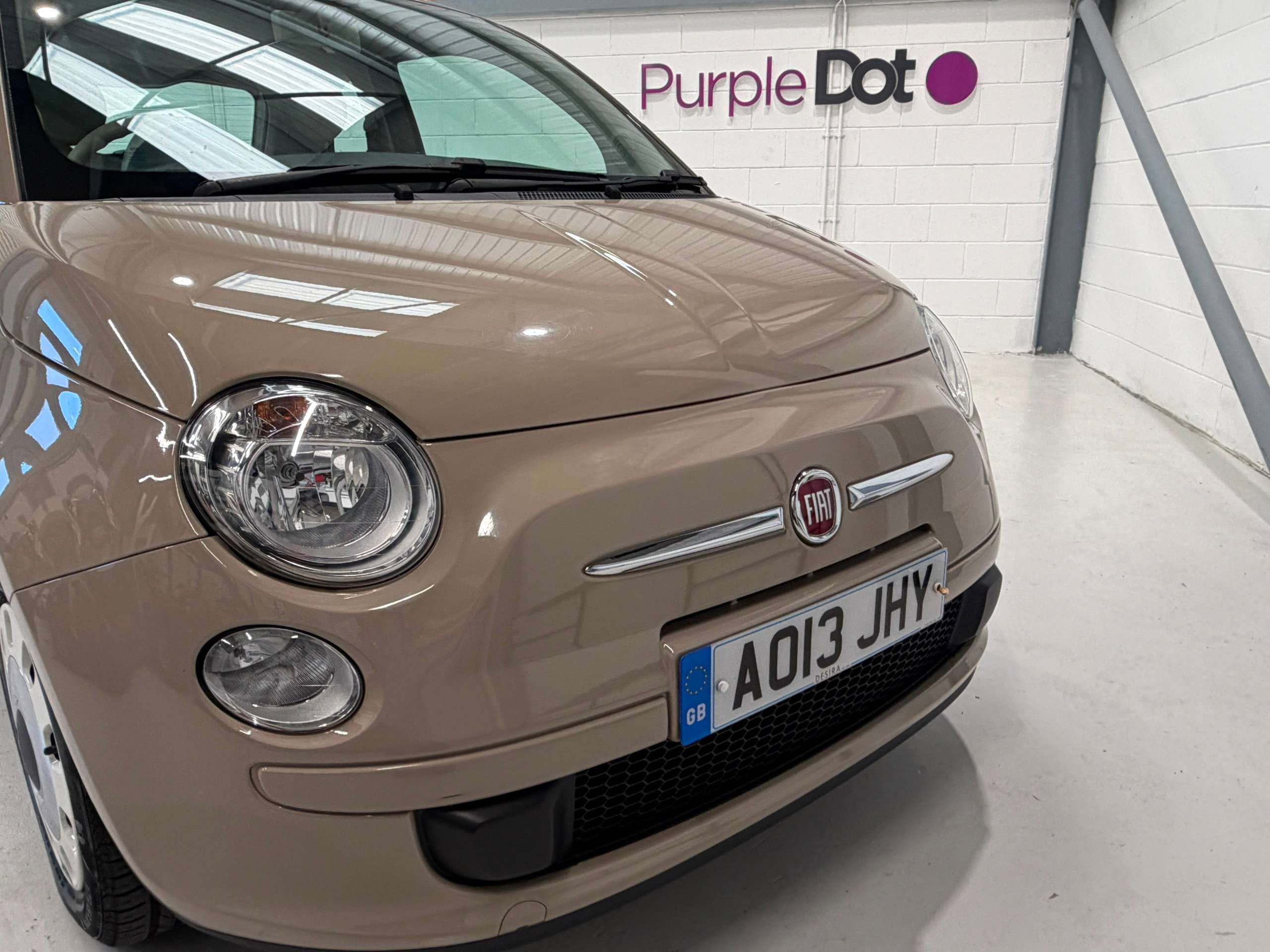 A 2013 FIAT 500 1.2 Colour Therapy Hatchback 3dr Petrol Manual Euro 5 (s/s) (69 bhp) A 2013 FIAT 500 1.2 Colour Therapy Hatchback 3dr Petrol Manual Euro 5 (s/s) (69 bhp)