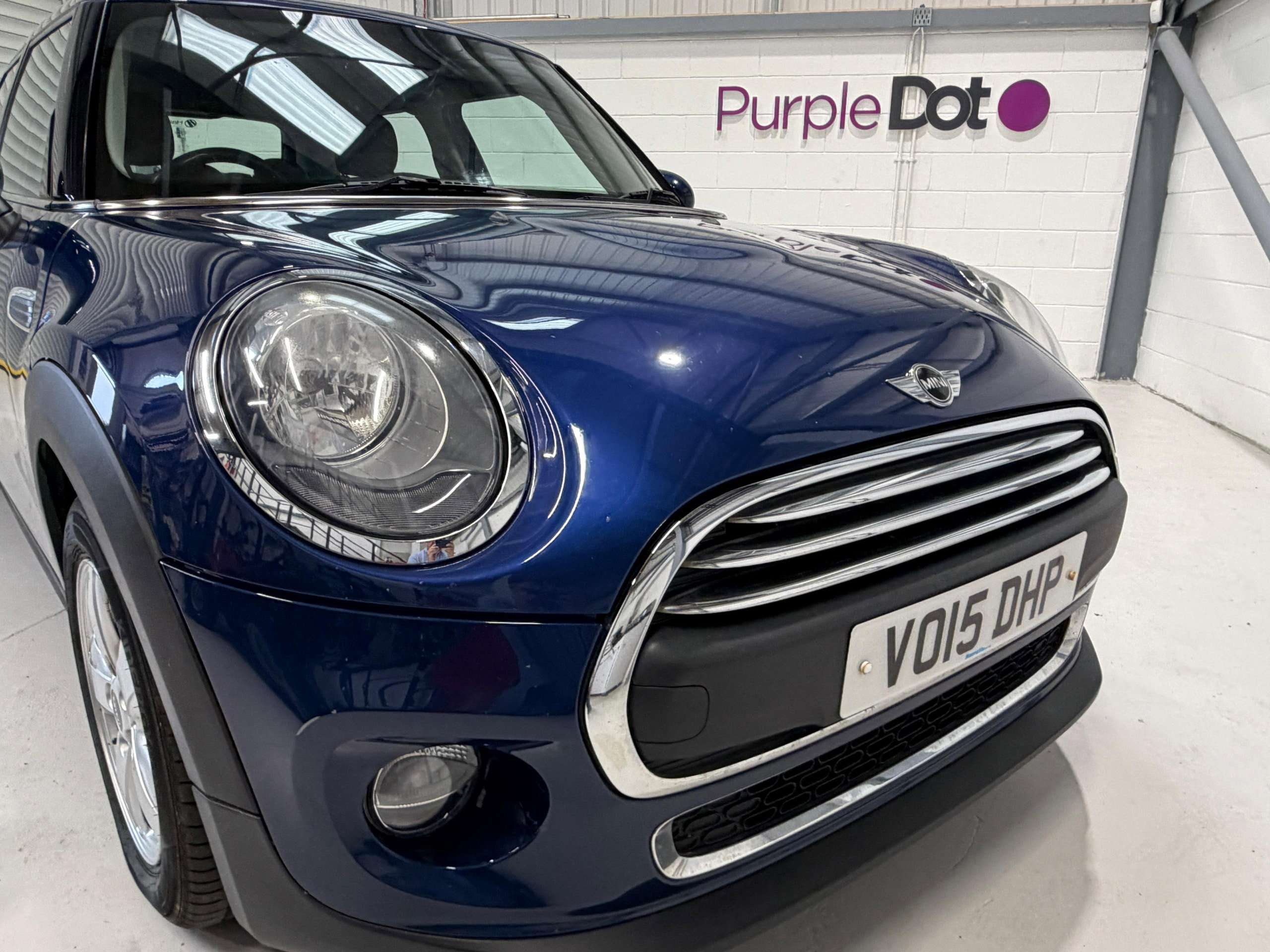 A 2015 MINI HATCH 1.2 One Hatchback 5dr Petrol Manual Euro 6 (s/s) (102 ps) A 2015 MINI HATCH 1.2 One Hatchback 5dr Petrol Manual Euro 6 (s/s) (102 ps)
