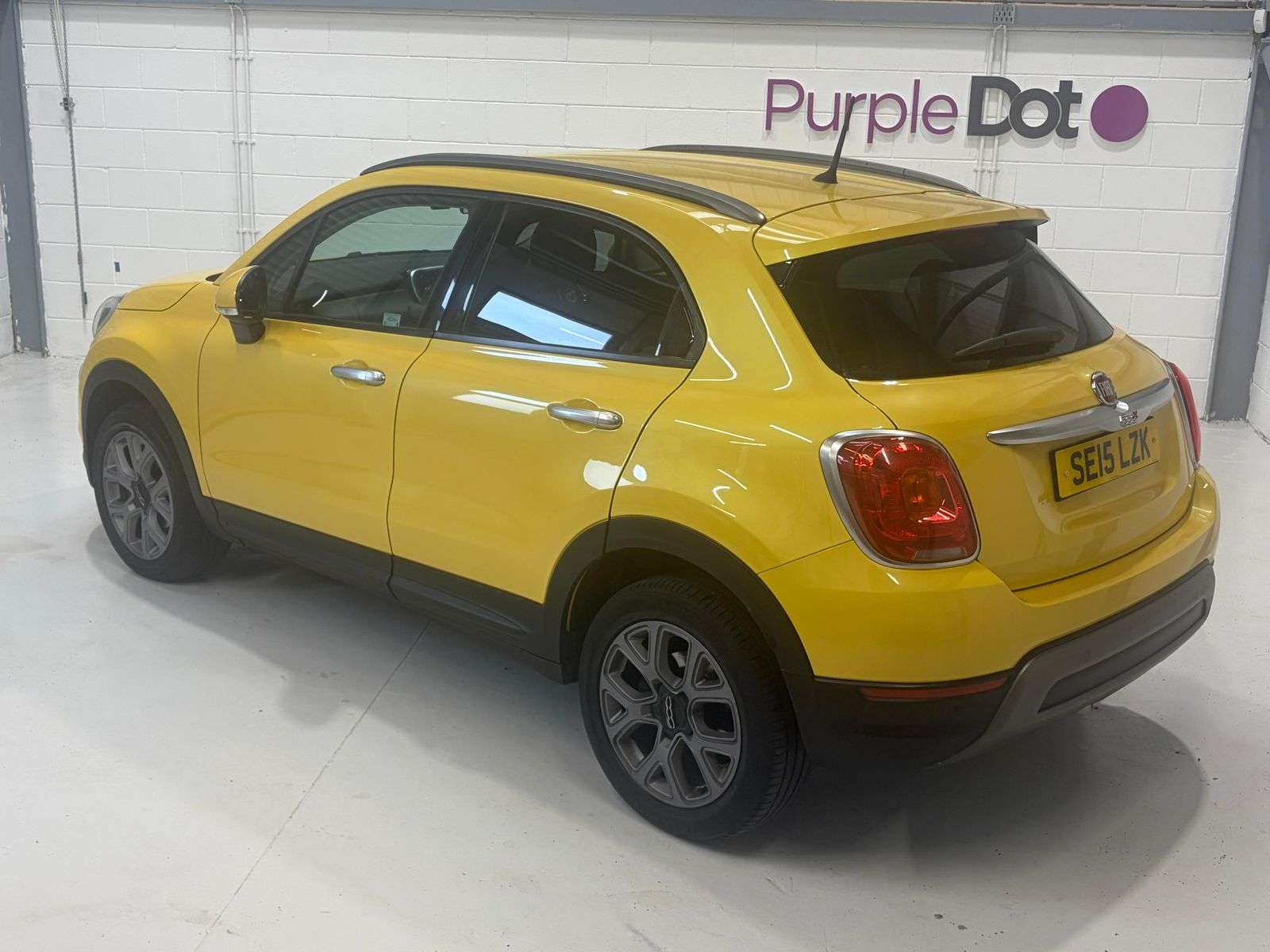 A 2015 FIAT 500X 1.4 MultiAir Cross SUV 5dr Petrol Manual Euro 6 (s/s) (140 ps) A 2015 FIAT 500X 1.4 MultiAir Cross SUV 5dr Petrol Manual Euro 6 (s/s) (140 ps)
