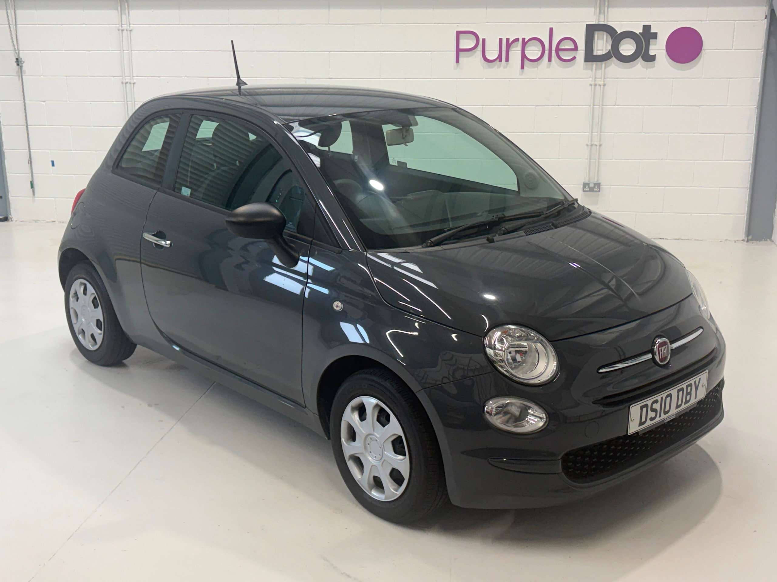 A 2019 FIAT 500 POP A 2019 FIAT 500 POP