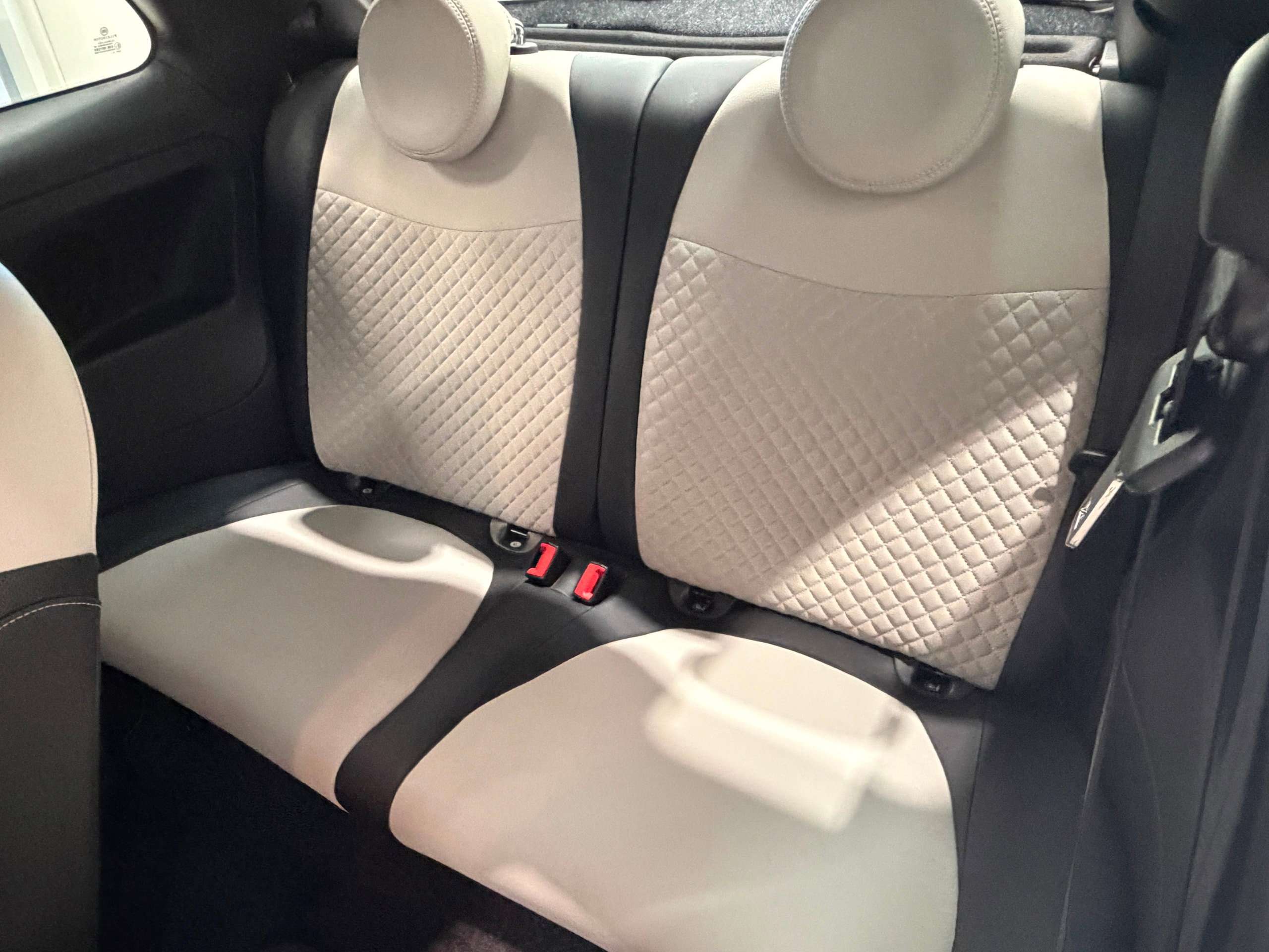 2023 FIAT 500 2023 FIAT 500