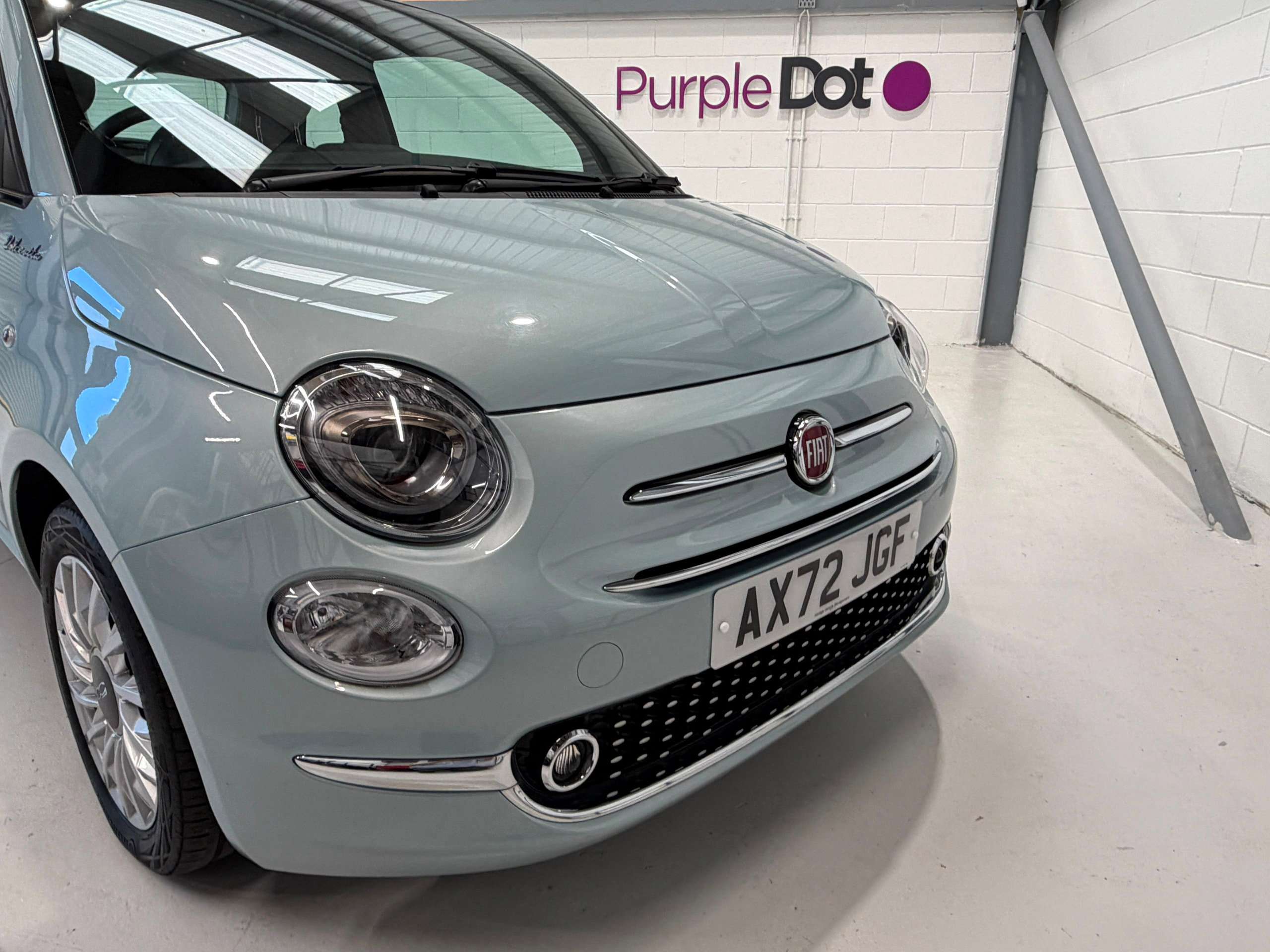 A 2023 FIAT 500 1.0 MHEV Dolcevita Hatchback 3dr Petrol Manual Euro 6 (s/s) (70 bhp) A 2023 FIAT 500 1.0 MHEV Dolcevita Hatchback 3dr Petrol Manual Euro 6 (s/s) (70 bhp)