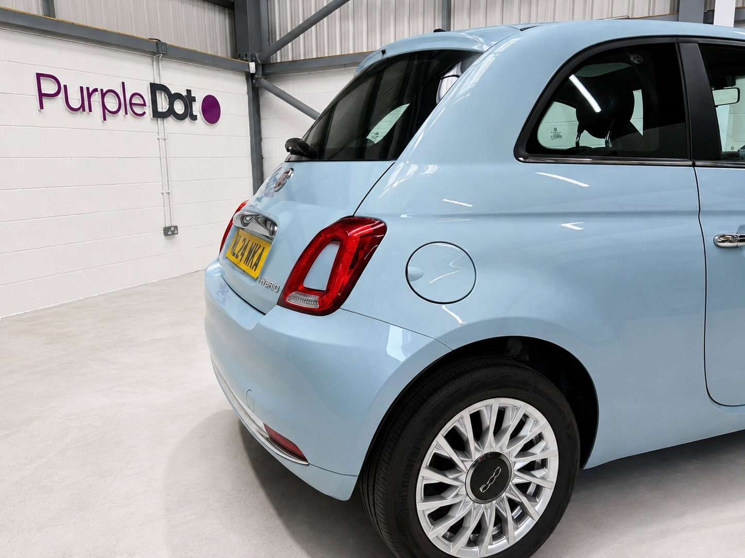 A 2024 FIAT 500 1.0 MHEV Hatchback 3dr Petrol Manual Euro 6 (s/s) (70 bhp) A 2024 FIAT 500 1.0 MHEV Hatchback 3dr Petrol Manual Euro 6 (s/s) (70 bhp)