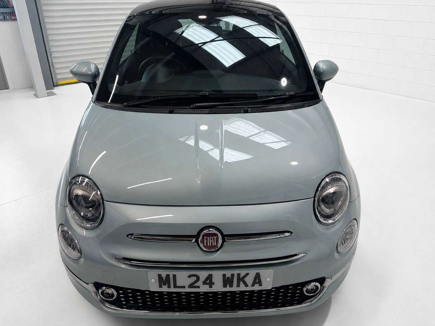 A 2024 FIAT 500 1.0 MHEV Hatchback 3dr Petrol Manual Euro 6 (s/s) (70 bhp) A 2024 FIAT 500 1.0 MHEV Hatchback 3dr Petrol Manual Euro 6 (s/s) (70 bhp)