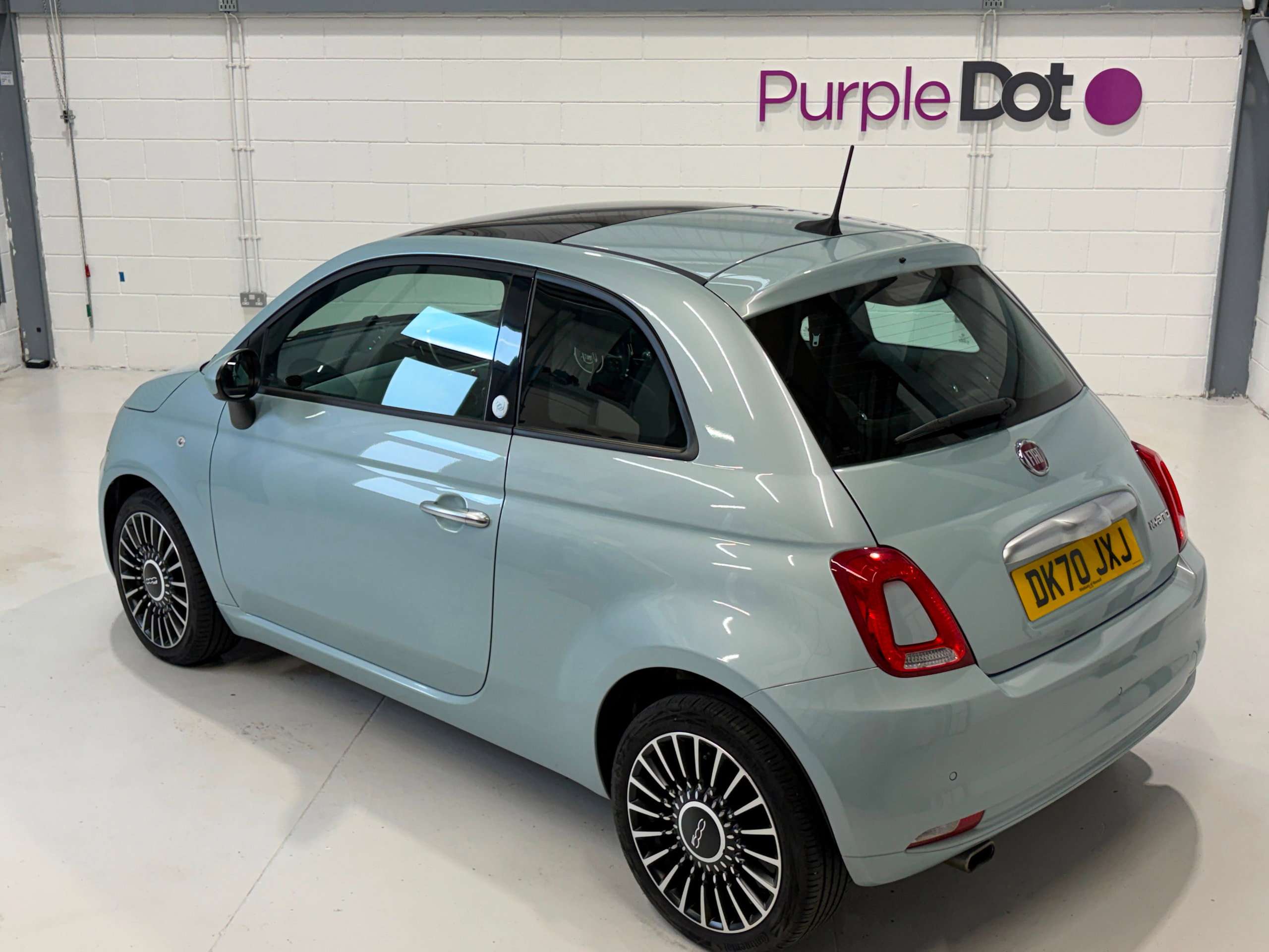 2020 FIAT 500 2020 FIAT 500