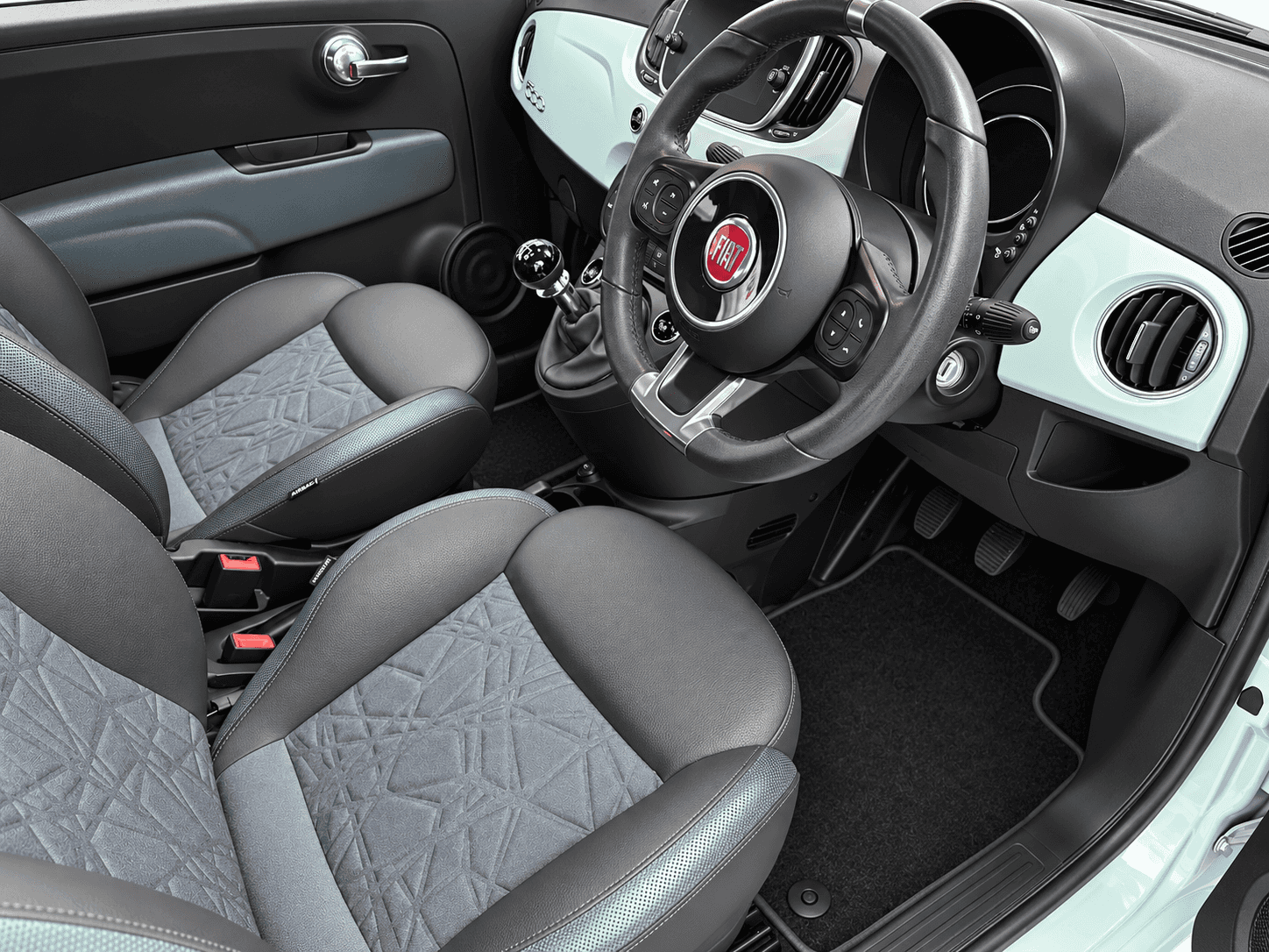2020 FIAT 500 2020 FIAT 500