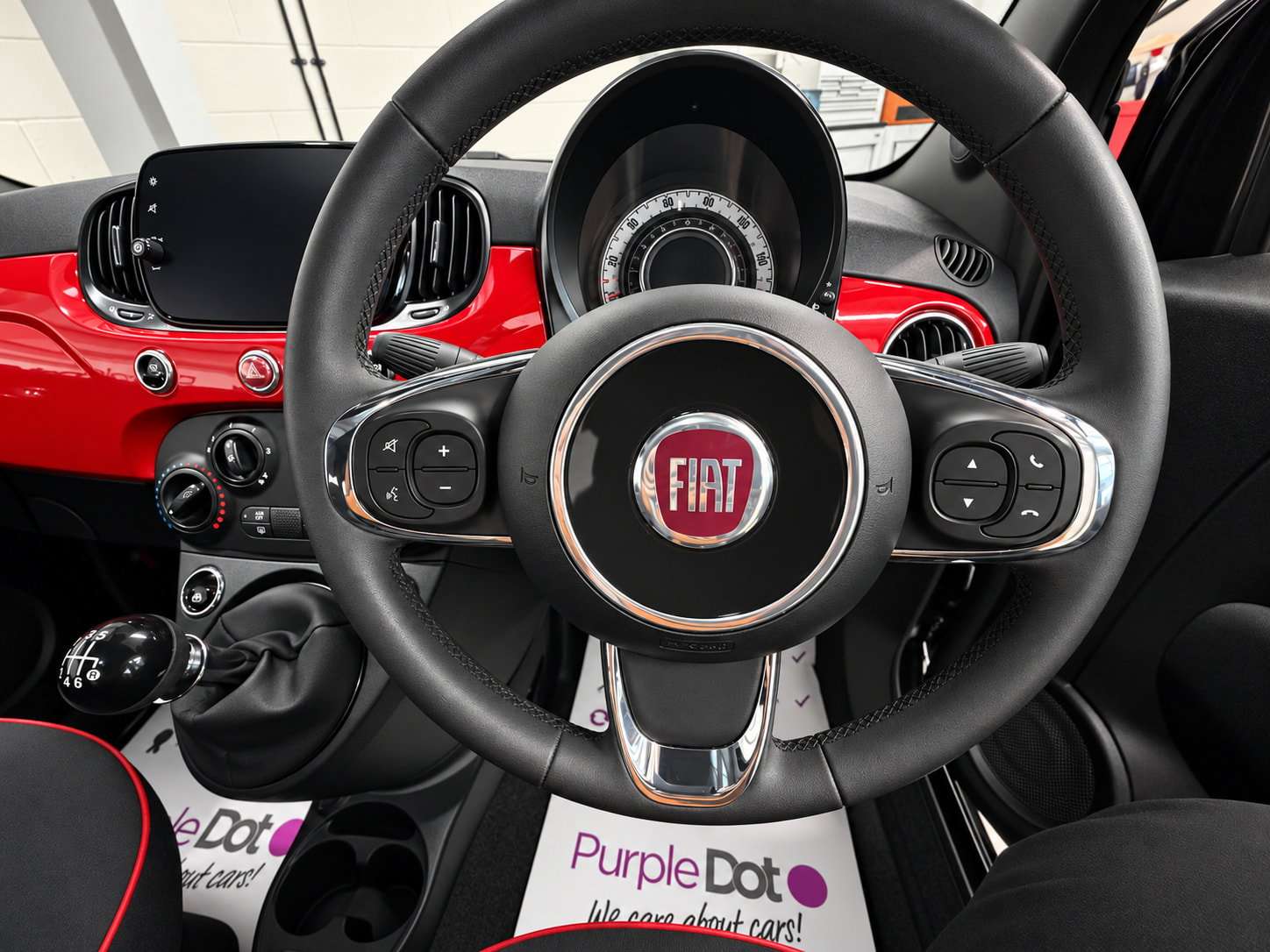 2023 FIAT 500 2023 FIAT 500
