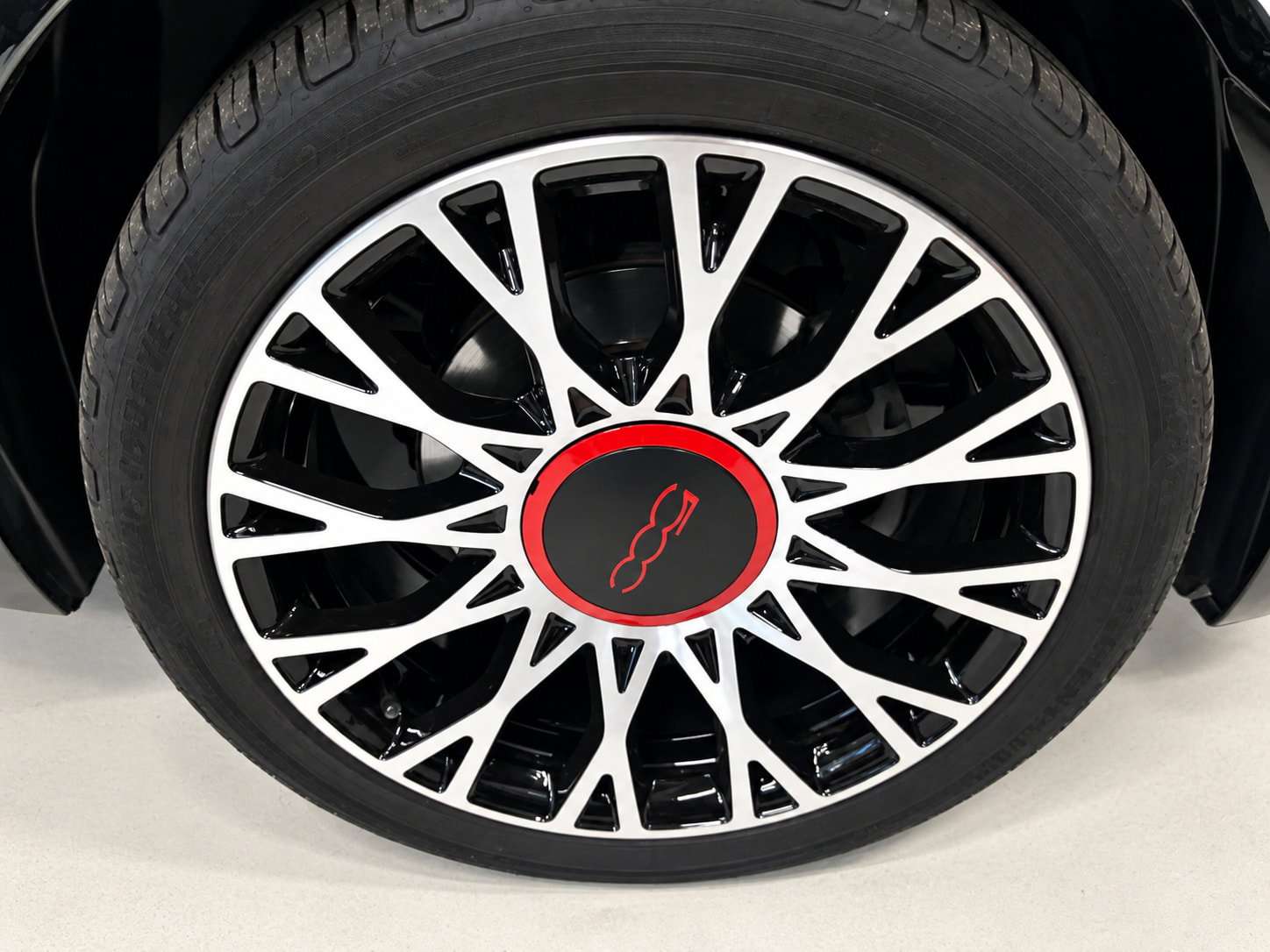 2023 FIAT 500 2023 FIAT 500