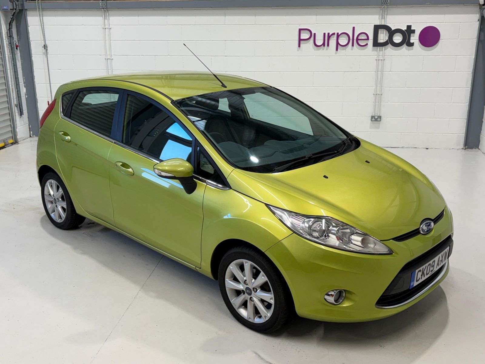 A 2009 FORD FIESTA 1.4 TDCi Zetec Hatchback 5dr Diesel Manual (110 g/km, 67 bhp) A 2009 FORD FIESTA 1.4 TDCi Zetec Hatchback 5dr Diesel Manual (110 g/km, 67 bhp)