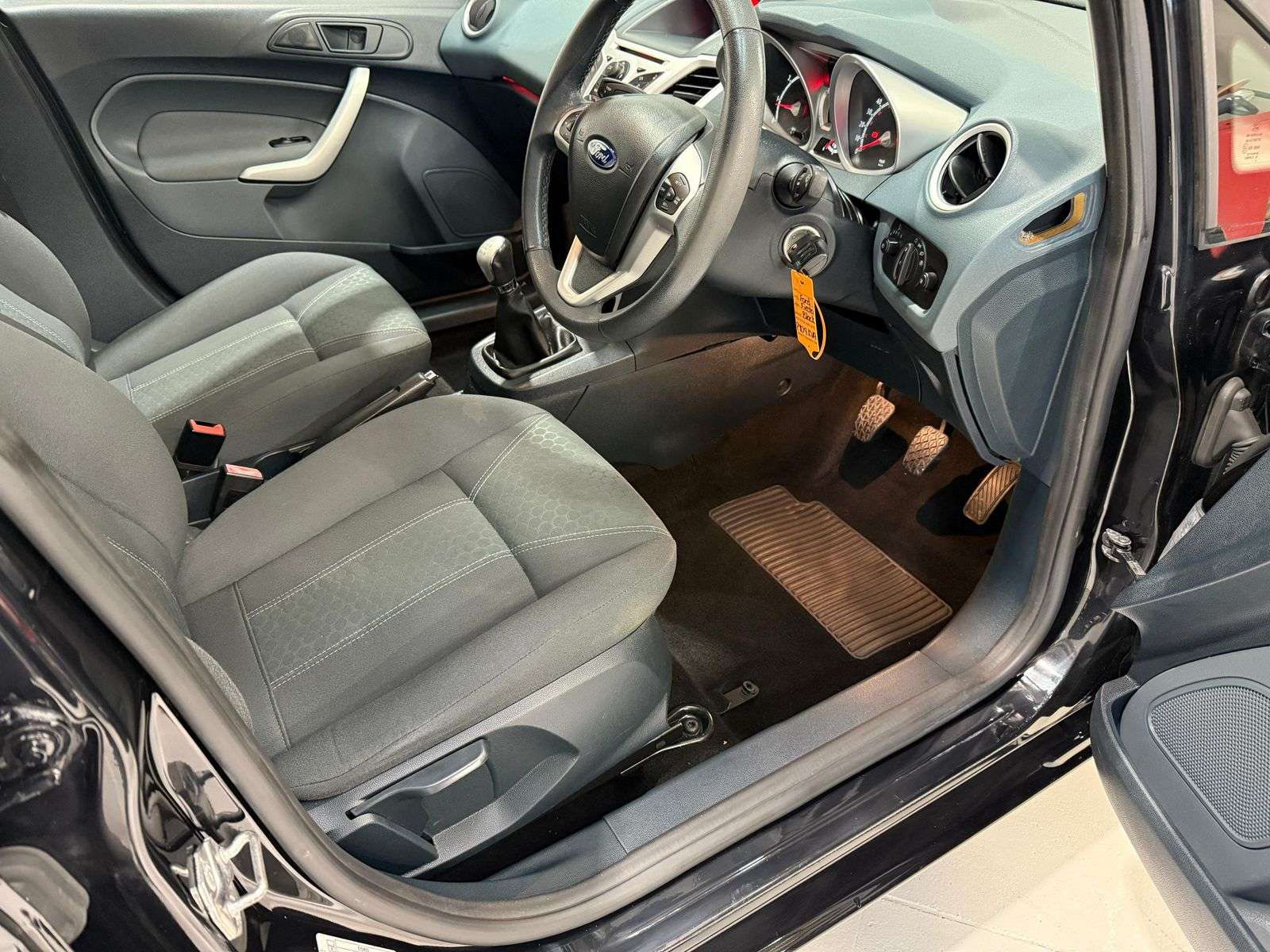 2009 FORD FIESTA 2009 FORD FIESTA