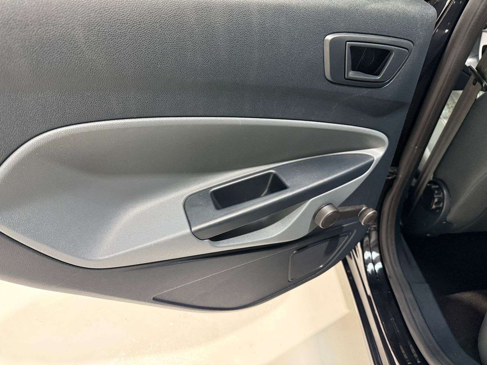 2009 FORD FIESTA 2009 FORD FIESTA