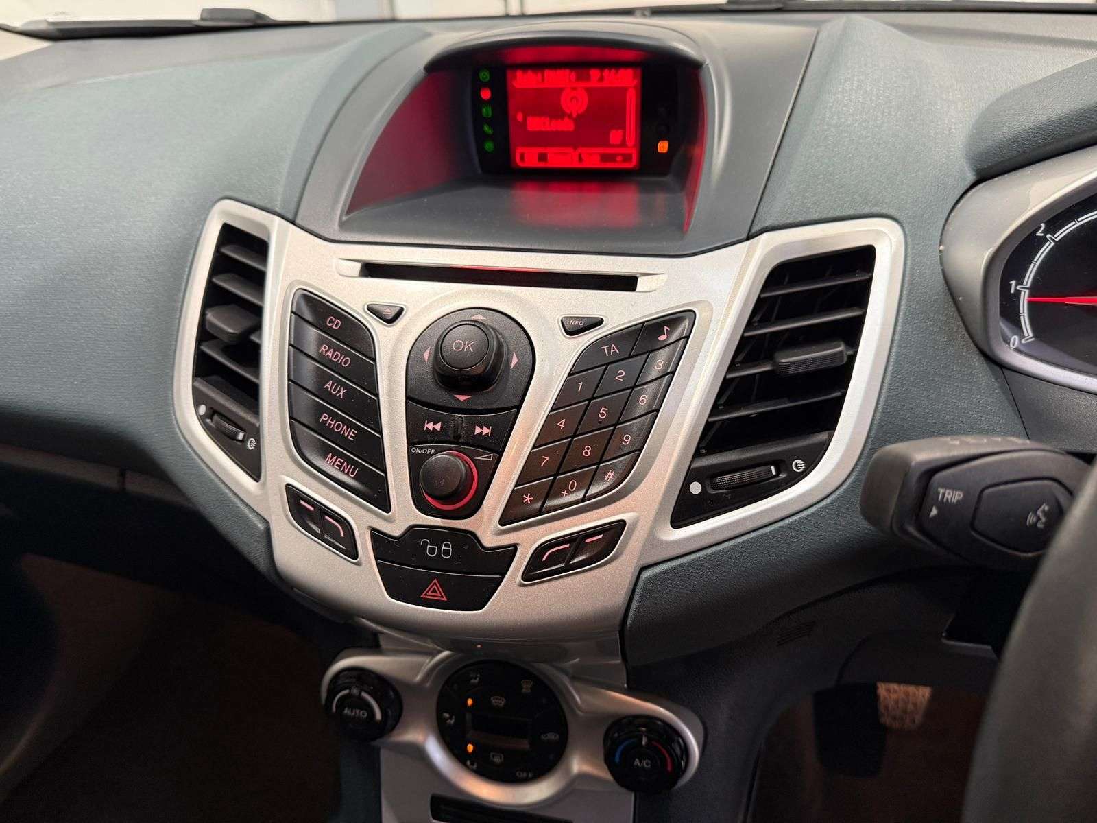 2009 FORD FIESTA 2009 FORD FIESTA