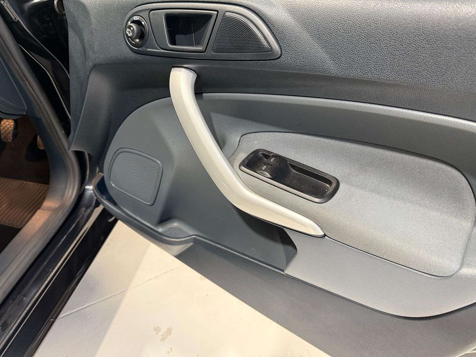 2009 FORD FIESTA 2009 FORD FIESTA