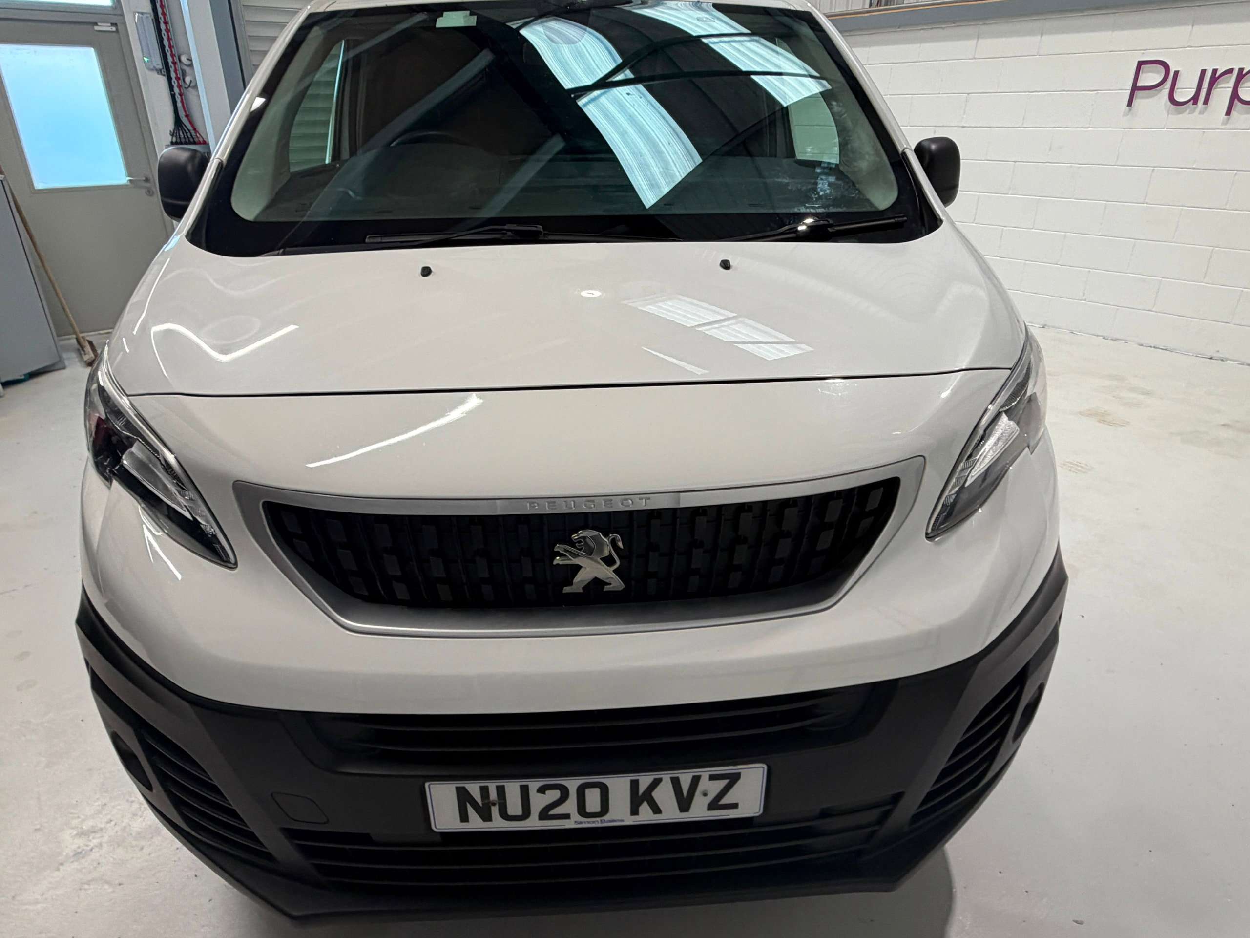 A 2020 PEUGEOT EXPERT 1.5 BlueHDi 1000 Professional Standard Panel Van 6dr Diesel Manual MWB Euro 6 (s/s) (100 bhp) A 2020 PEUGEOT EXPERT 1.5 BlueHDi 1000 Professional Standard Panel Van 6dr Diesel Manual MWB Euro 6 (s/s) (100 bhp)