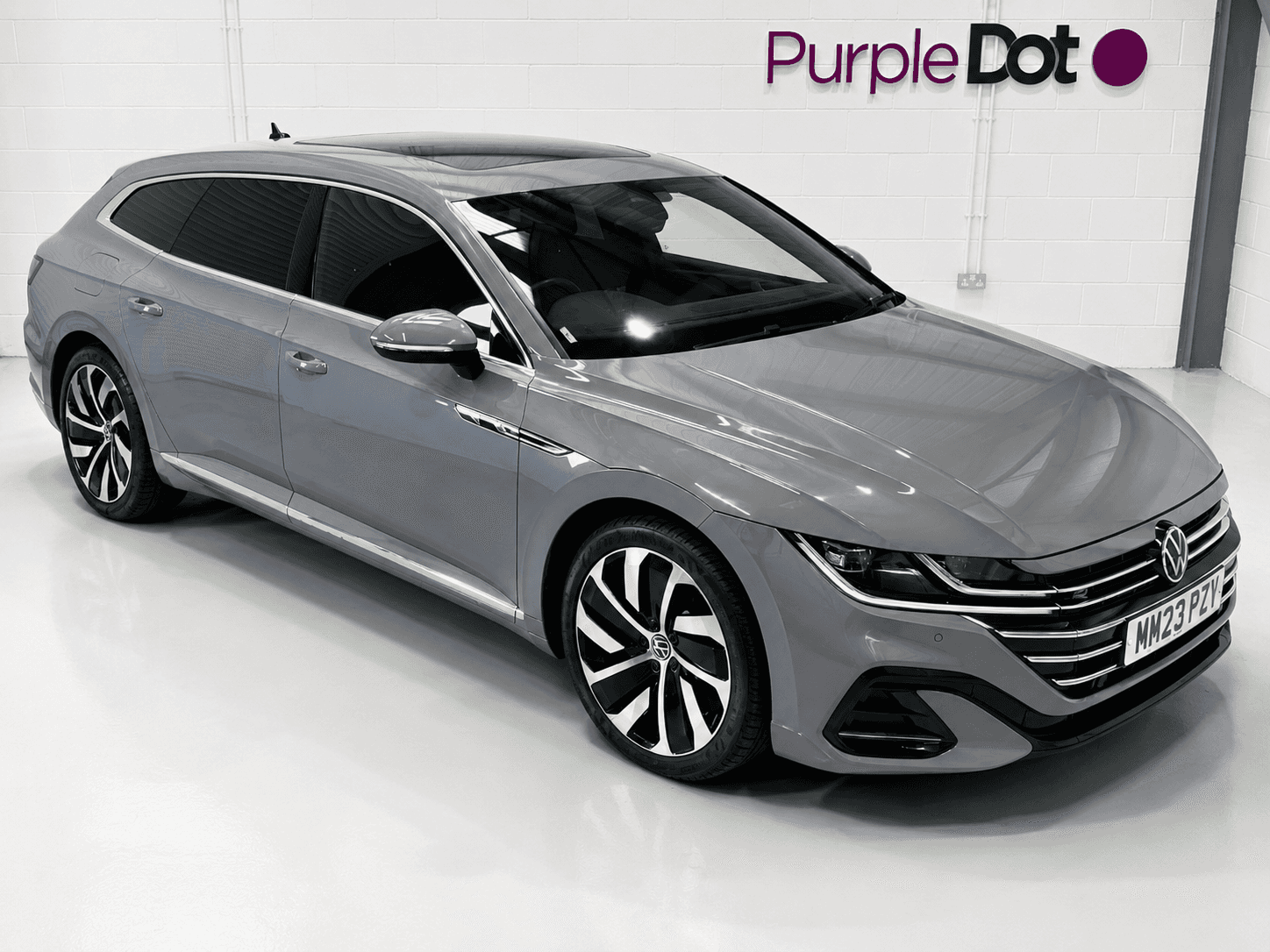 A 2023 VOLKSWAGEN ARTEON 2.0 TSI R-Line Shooting Brake 5dr Petrol DSG Euro 6 (s/s) (190 ps) A 2023 VOLKSWAGEN ARTEON 2.0 TSI R-Line Shooting Brake 5dr Petrol DSG Euro 6 (s/s) (190 ps)