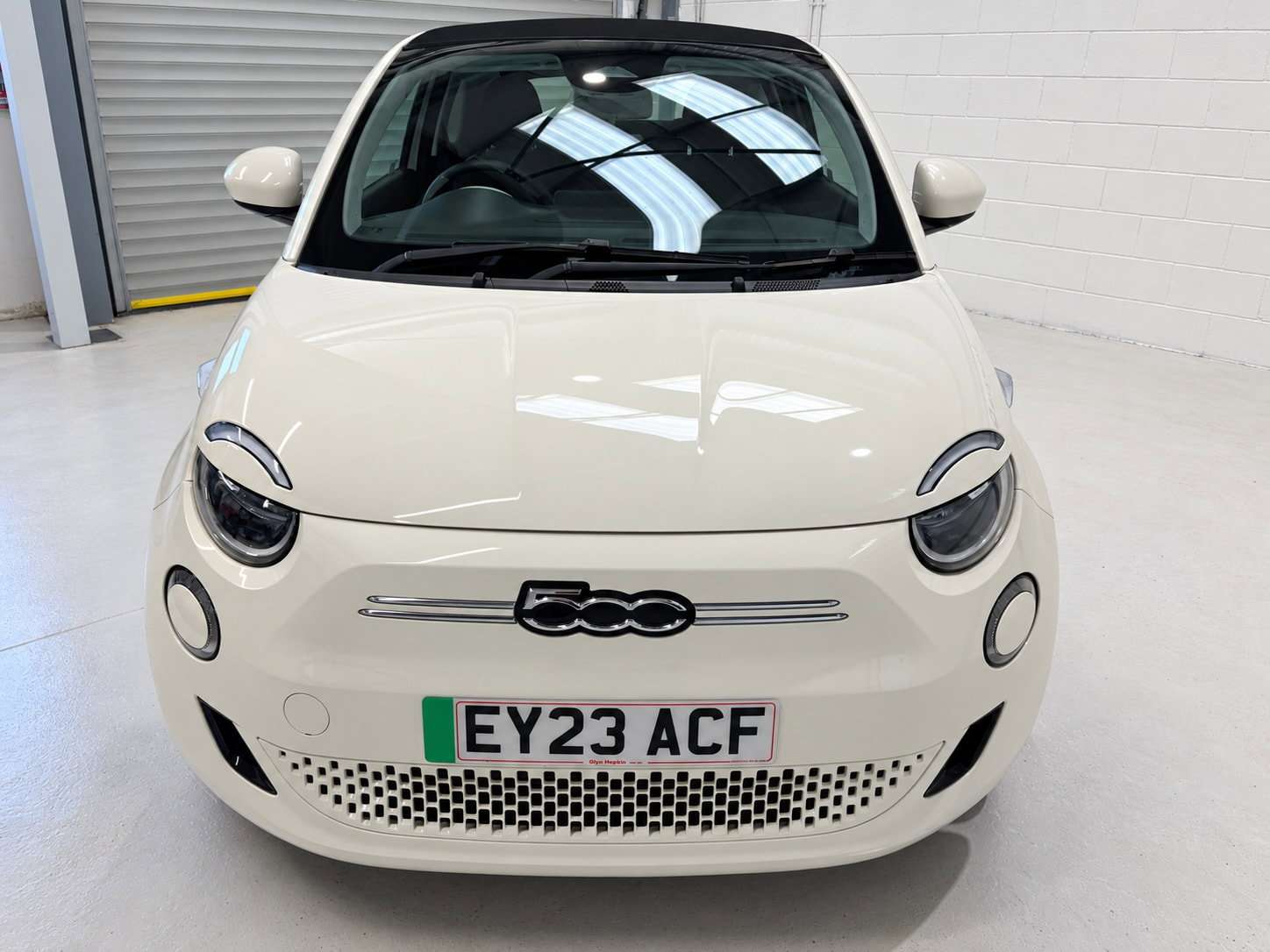 2023 FIAT 500E C 2023 FIAT 500E C