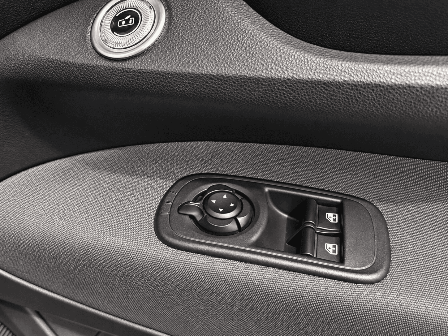 2023 FIAT 500E C 2023 FIAT 500E C