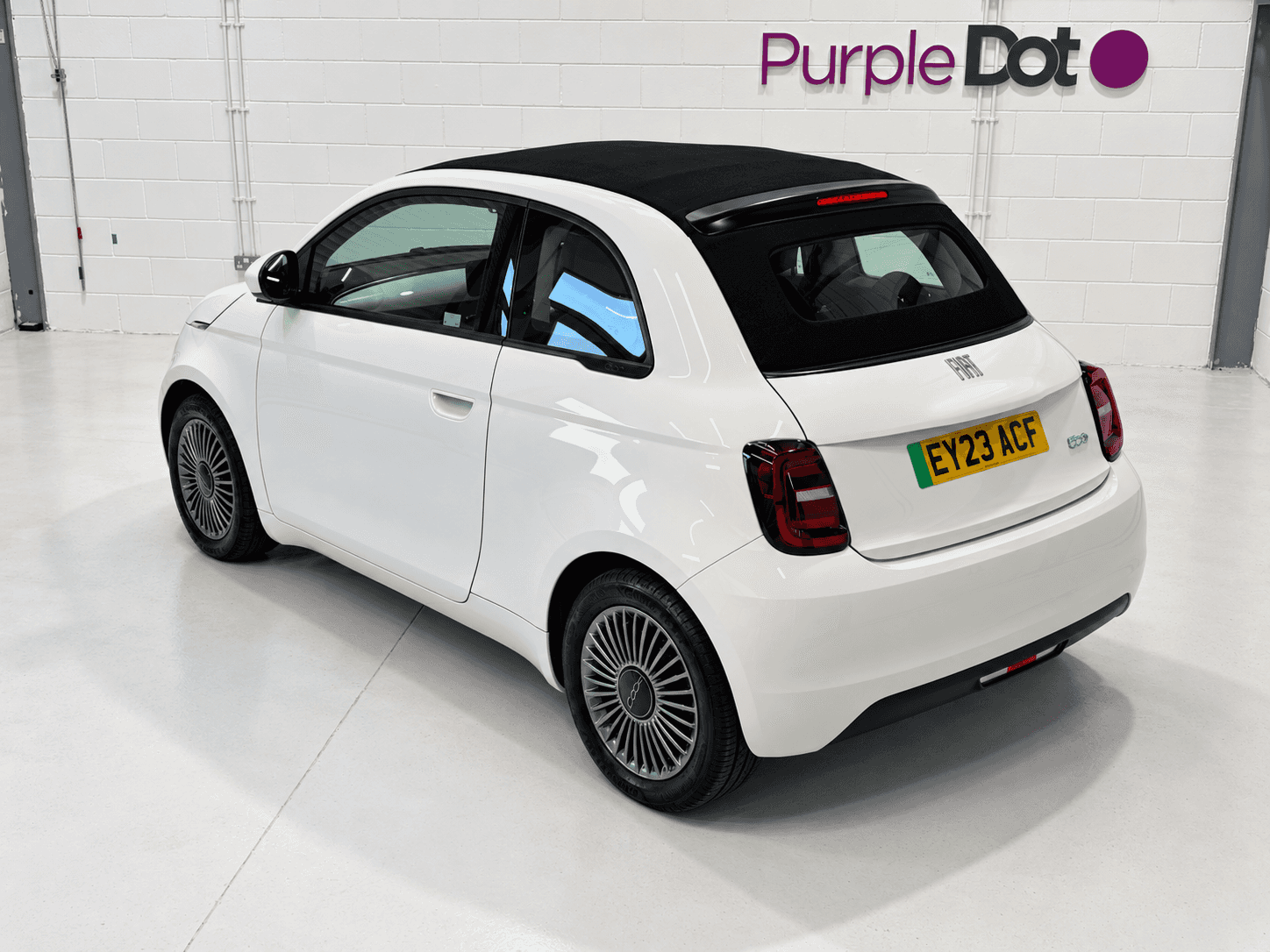 2023 FIAT 500E C 2023 FIAT 500E C