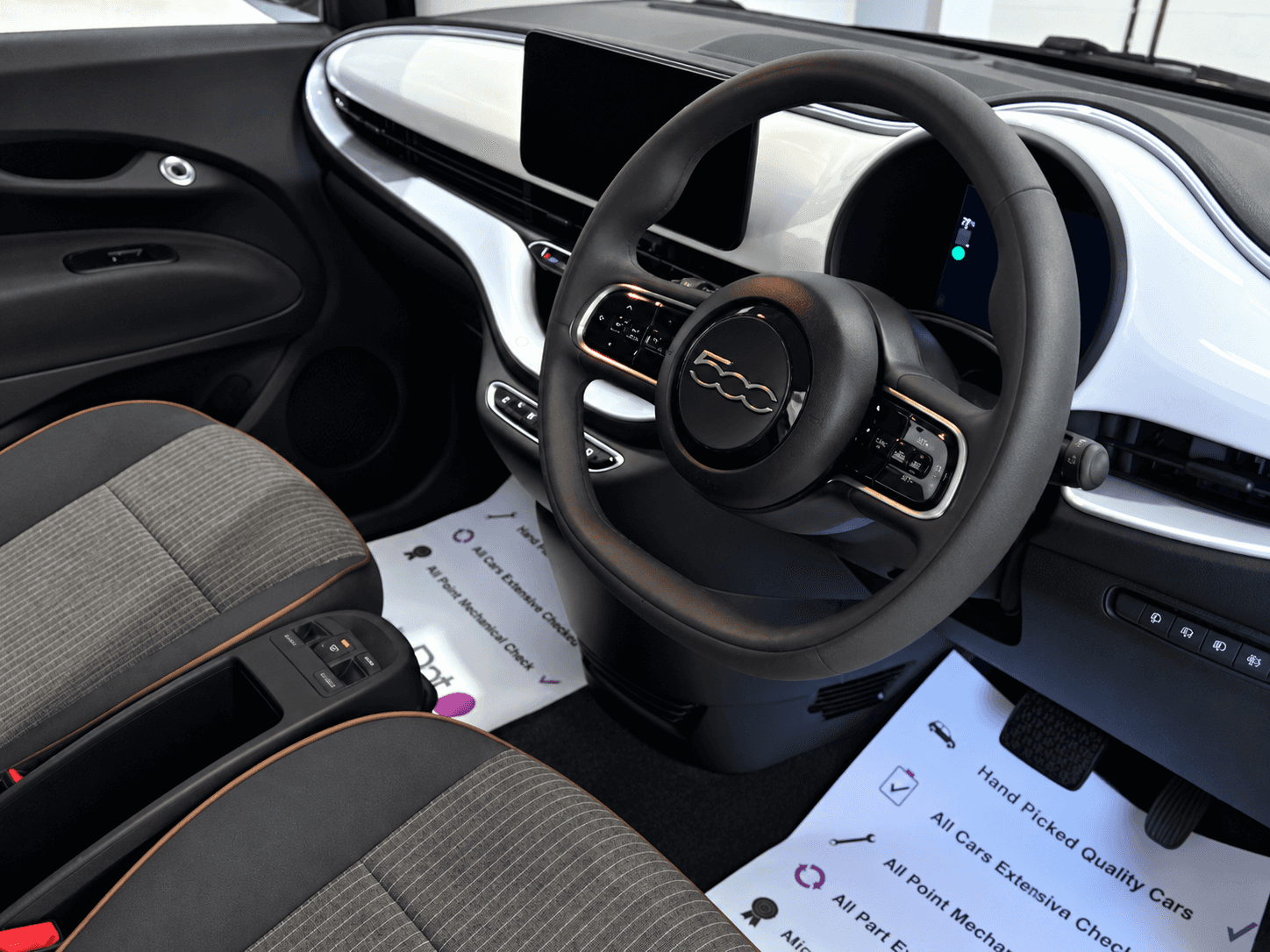 2023 FIAT 500E C 2023 FIAT 500E C