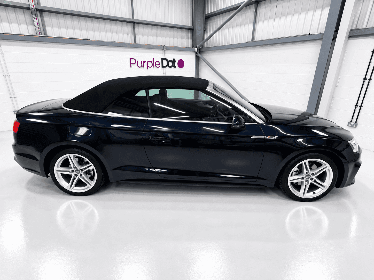 A 2017 AUDI A5 CABRIOLET 2.0 TFSI S line Convertible 2dr Petrol S Tronic Euro 6 (s/s) (190 ps) A 2017 AUDI A5 CABRIOLET 2.0 TFSI S line Convertible 2dr Petrol S Tronic Euro 6 (s/s) (190 ps)