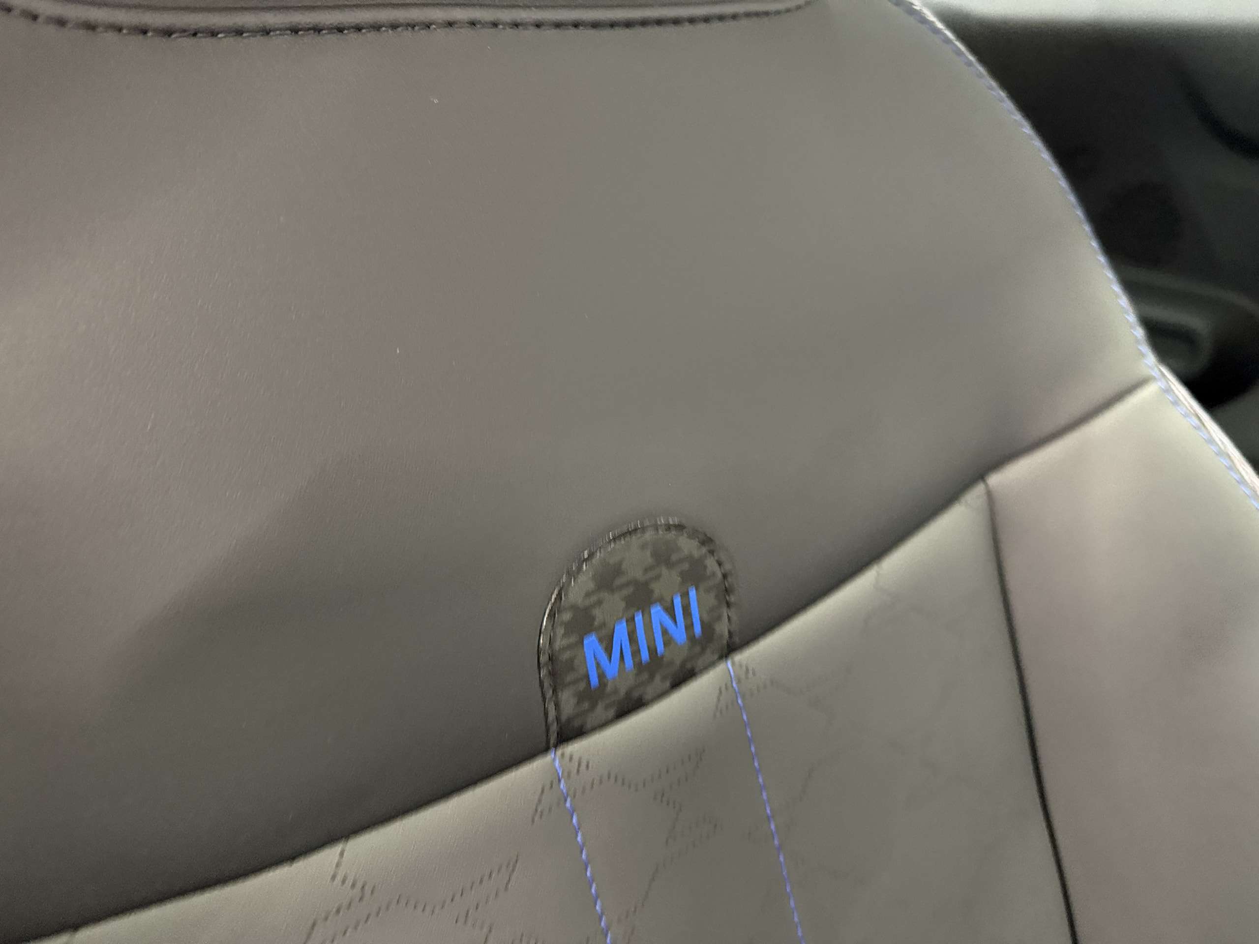 2025 MINI COOPER 2025 MINI COOPER