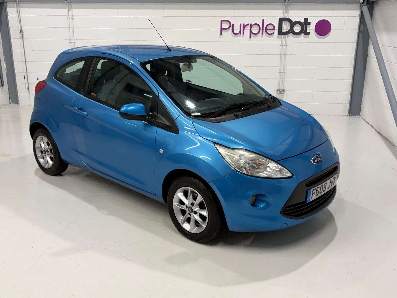 A 2009 FORD KA 1.2 Style Hatchback 3dr Petrol Manual Euro 4 (69 ps) A 2009 FORD KA 1.2 Style Hatchback 3dr Petrol Manual Euro 4 (69 ps)